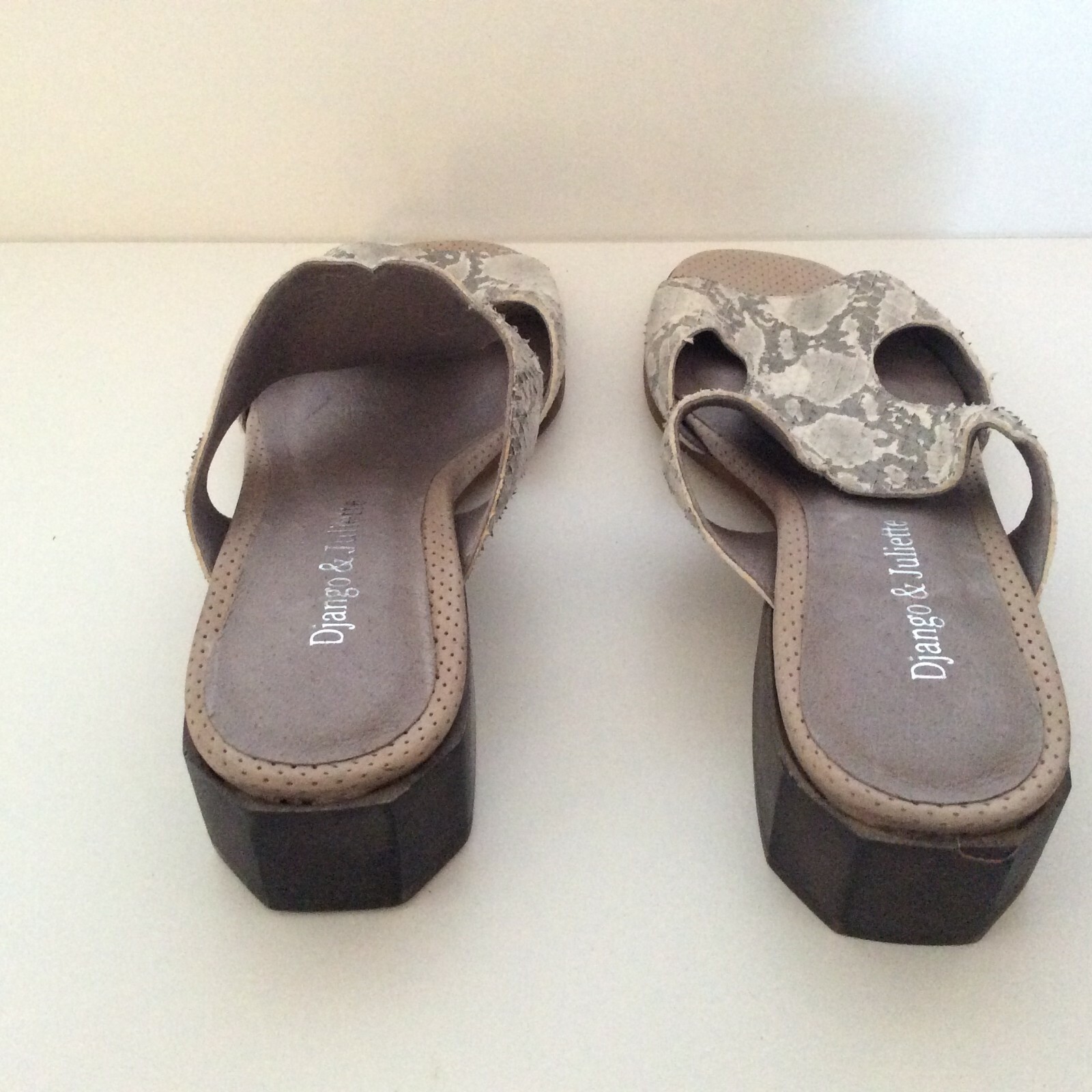 Django & Juliette Women’s Luxury Designer Sample Sandal Size AU 6 / EU 37