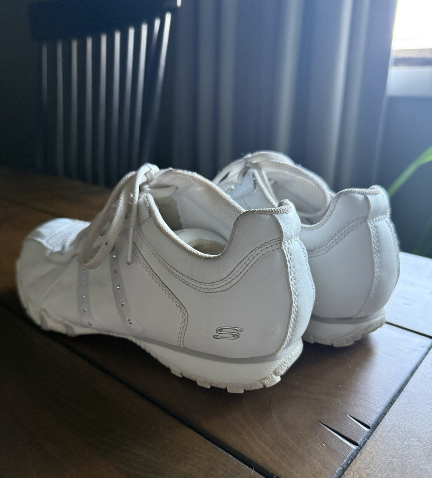 Vintage Skechers White & Silver Bling Dance Cheerleading Gymnastics Band – 7.5
