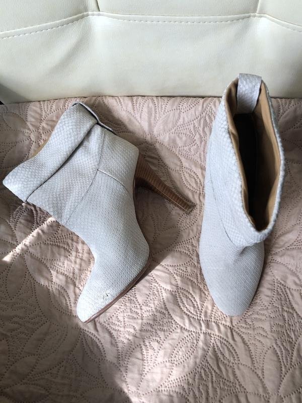 Women navy boot ankle boots beige leather 37