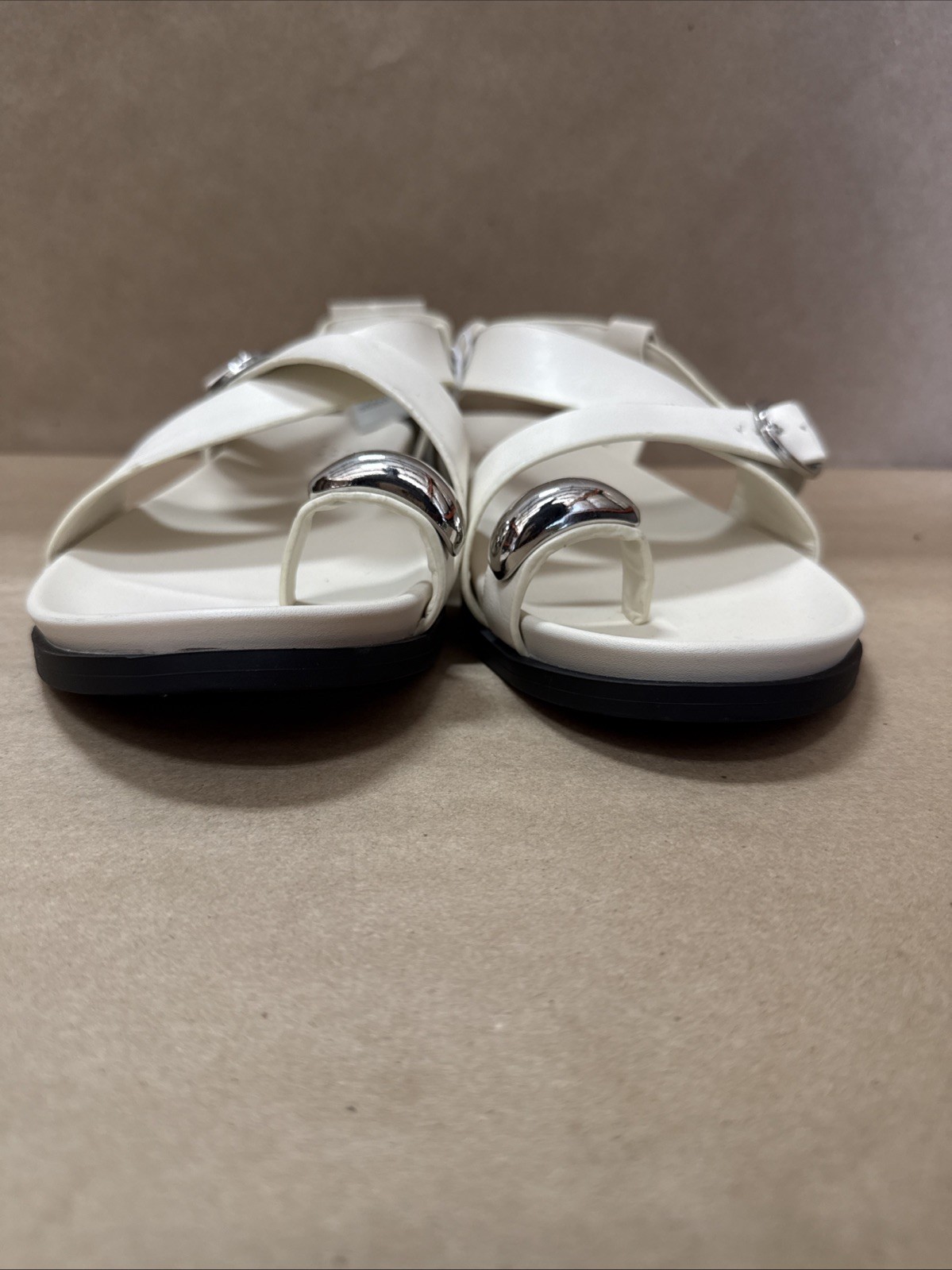 A New Day – Women’s Off-White Penelope Toe Ring Footbed Sandals SEE DESCRIPTION