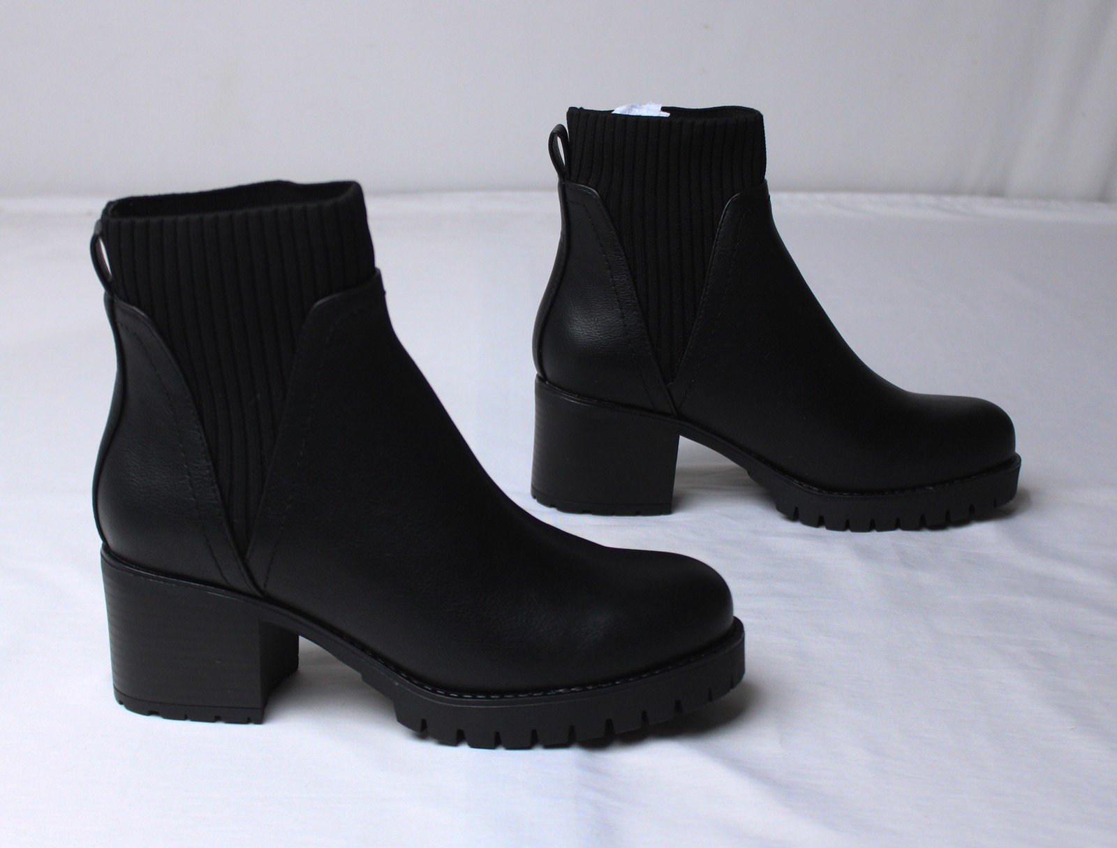 MIA Women’s Vegan Leather Jasper Chelsea Lug Sole Booties AC2 Black Size US:7