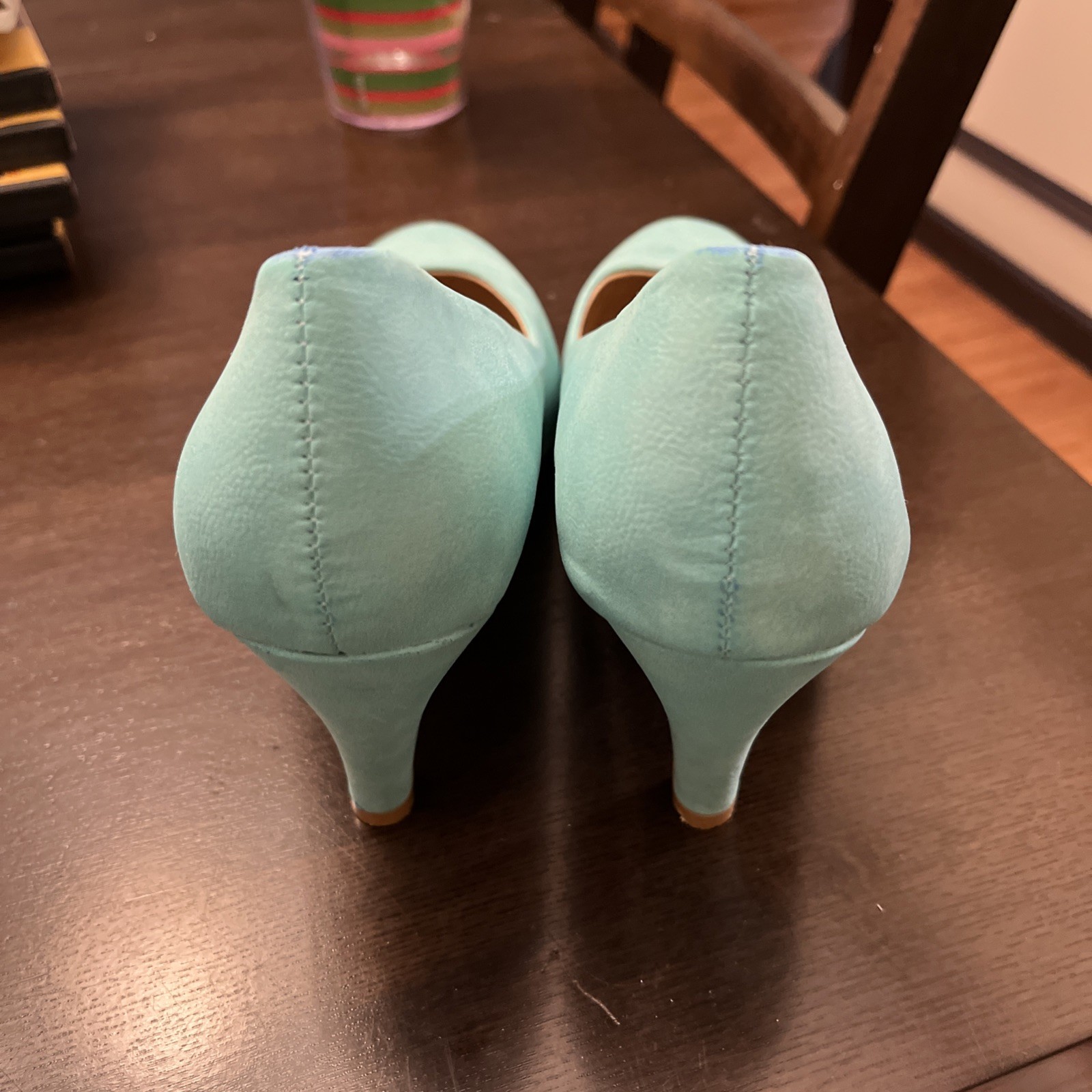 CHASE & CHLOE Kimmy Torquoise Oxford Pumps – Retro Round Toe – Size 9 👠