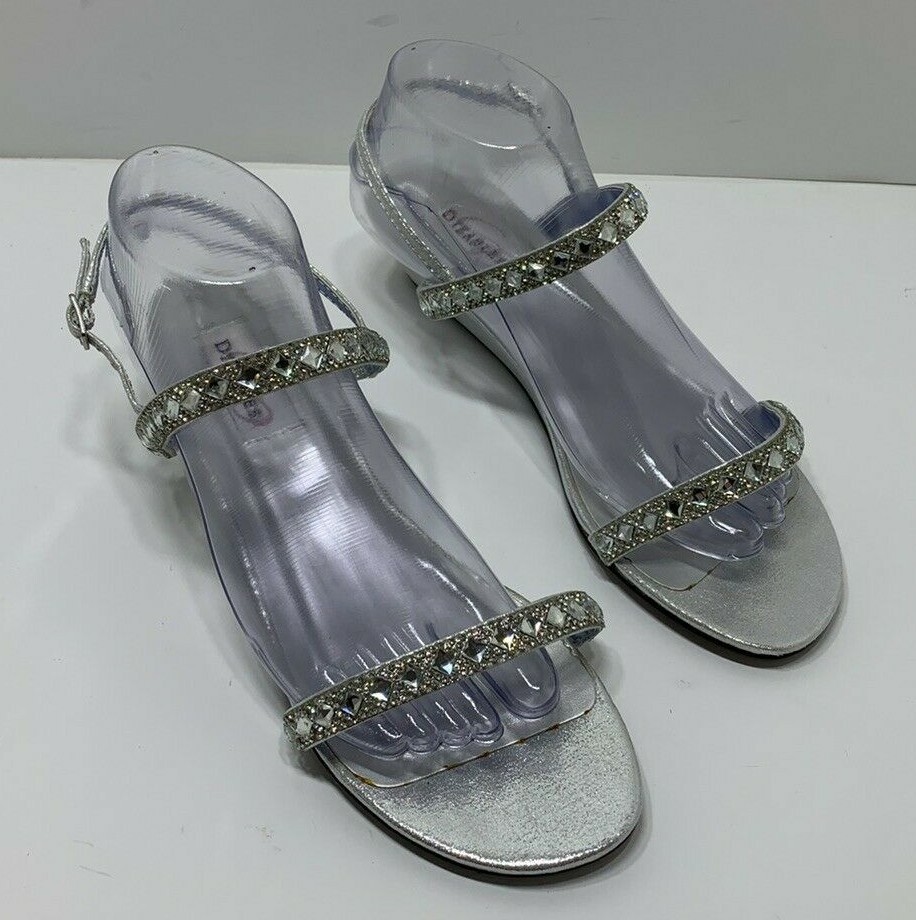 Dyeables Jasmine Shimmer Wedge Sandals Silver Size US 8.5D