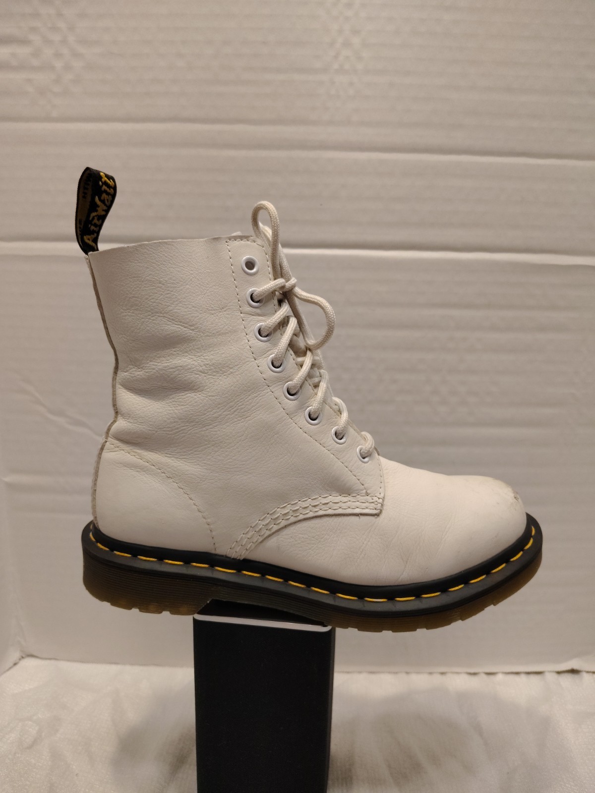 Dr. Martens 1460 Pascal Virginia Leather Boots For Women # 7 US Lace-up