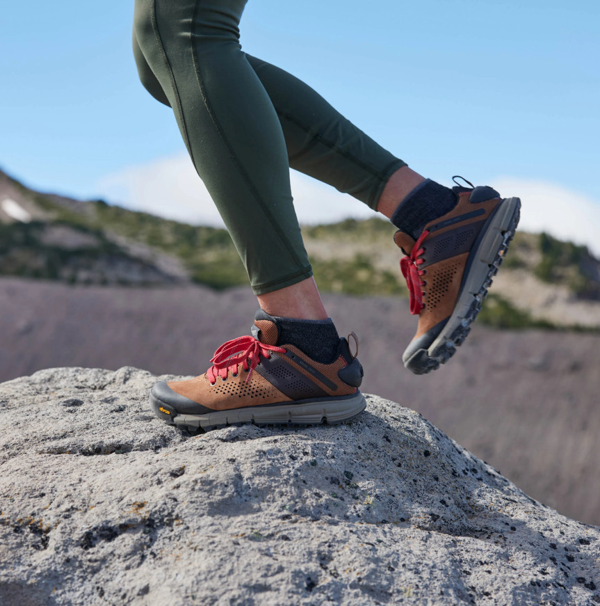 DANNER WOMEN’S Trail 2650, Brown/Red (Authentic)