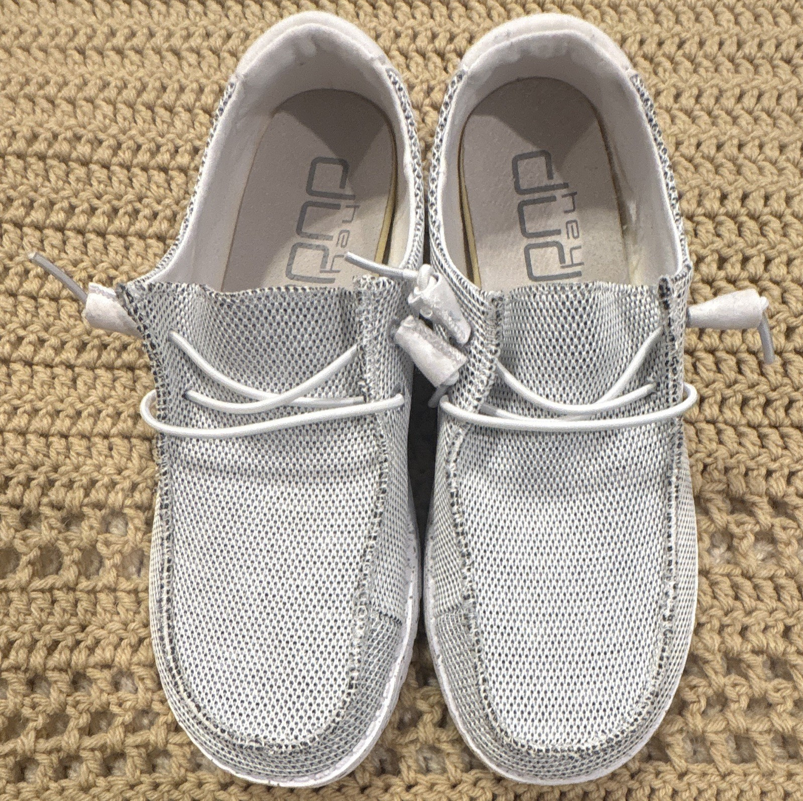 Hey Dude Wendy Sox Stone White Women’s Mesh Slip-On Lightweight Comfort US 8