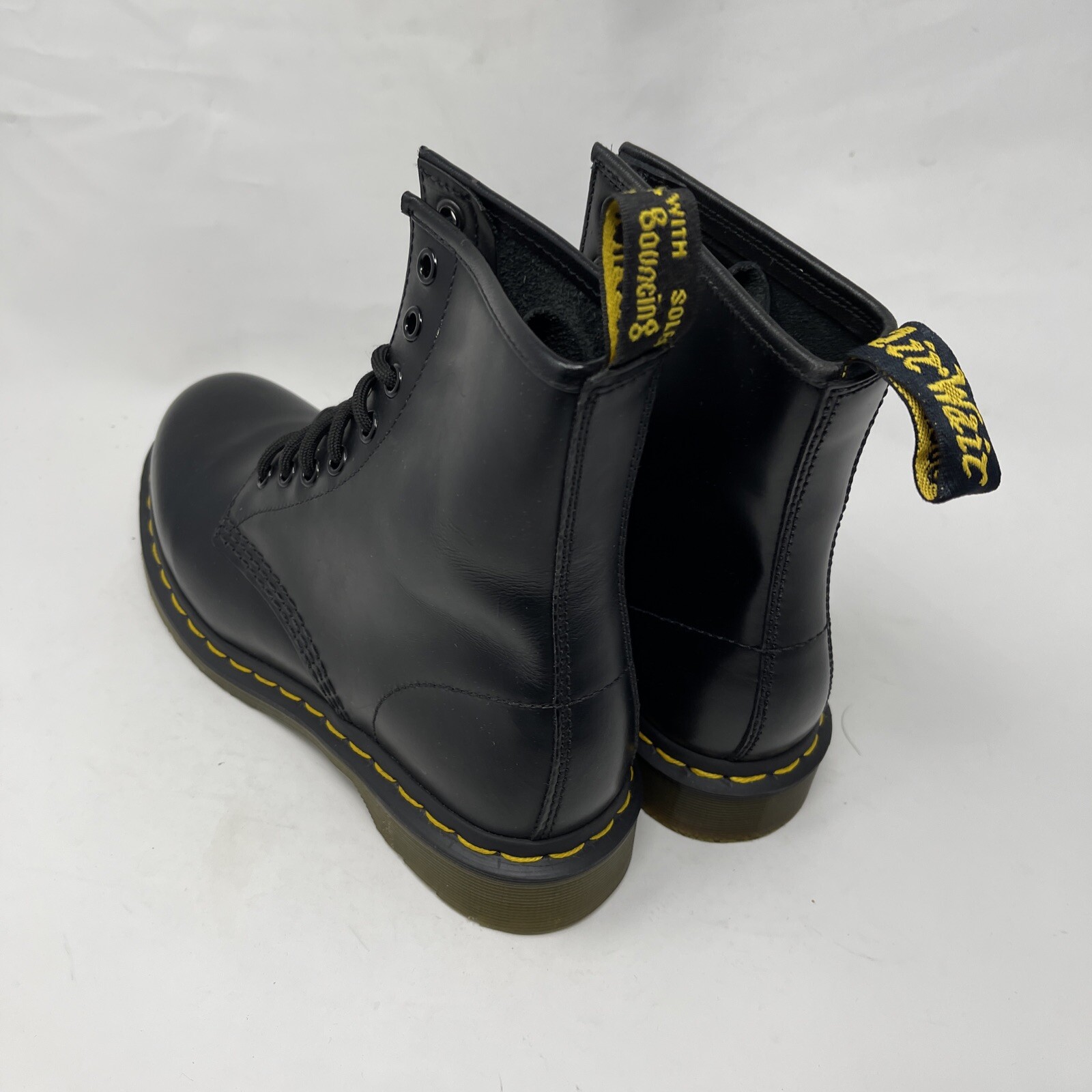 Dr. Martens 1460 Smooth Women/ Men’s Boots -Uk5 #11821006 (pc61) Mens 6 Women 7