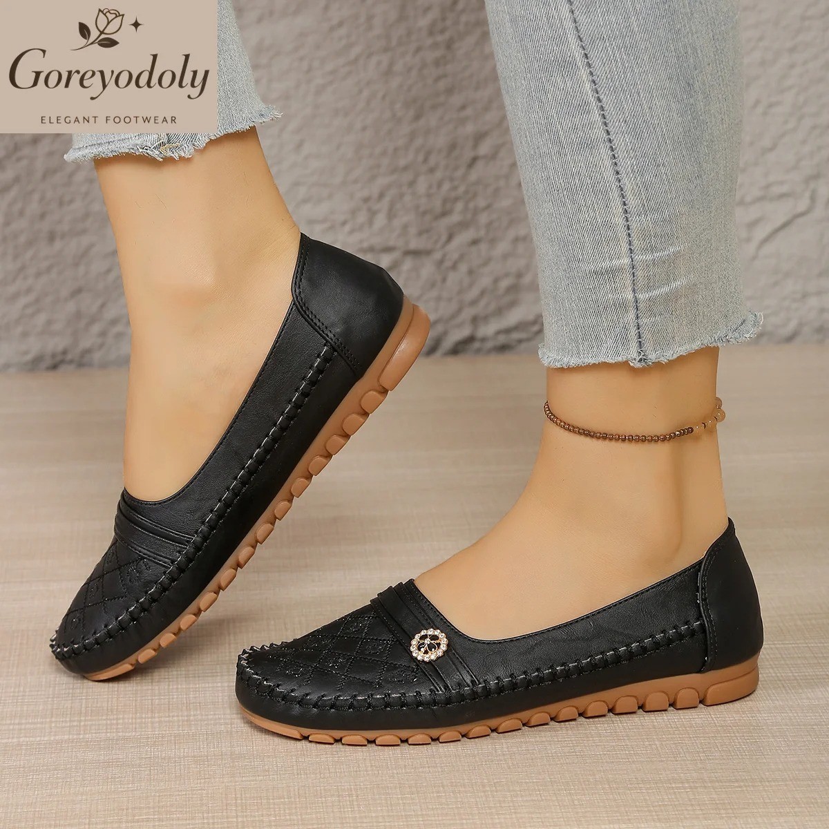 Women’s Quilted Leather Loafers Slip On Breathable Casual Walking Flat Shoes