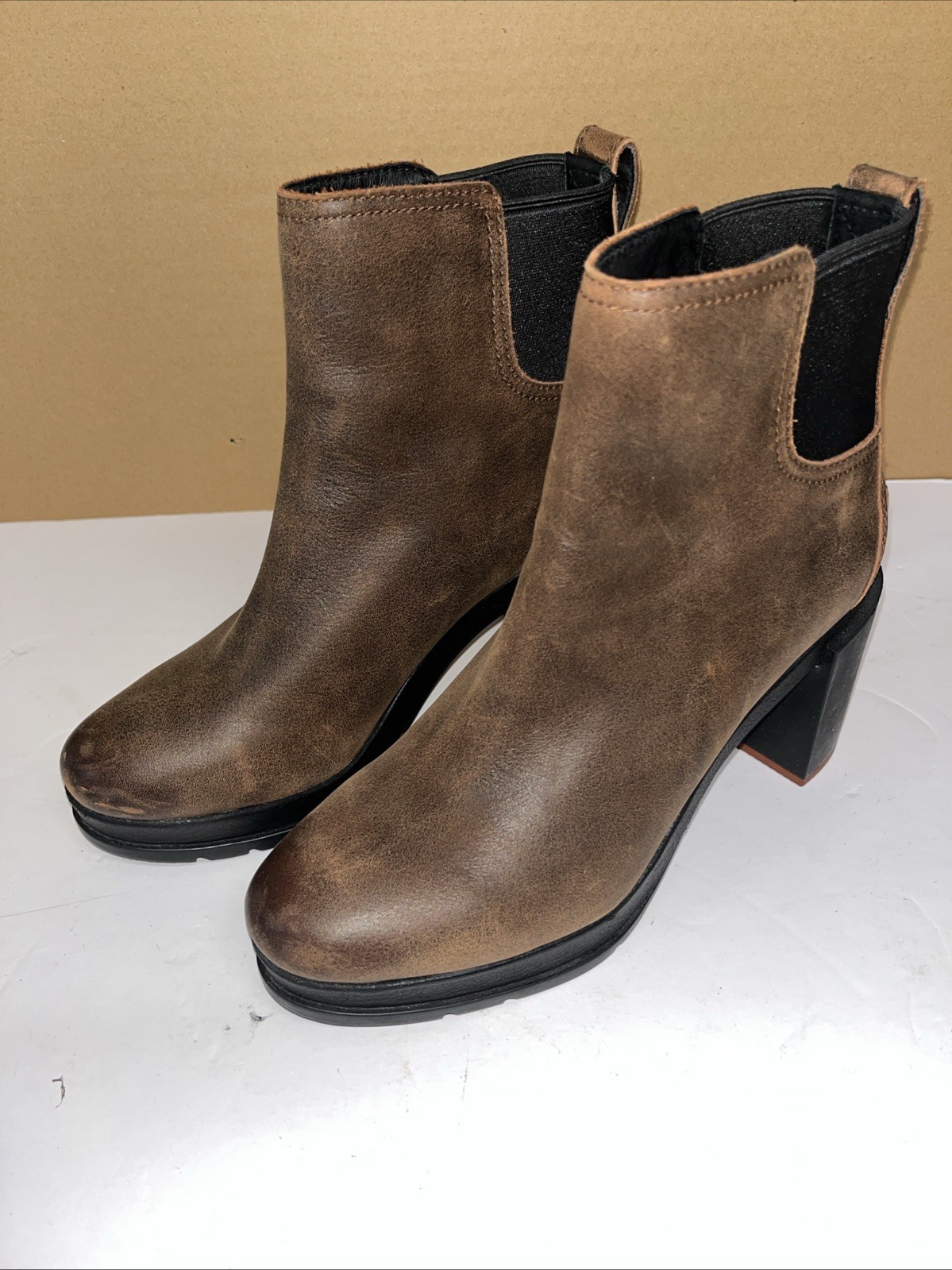 A+ Womens Sorel Blake Chelsea Boot Burro Brown 8.5 Waterproof High Block Heel