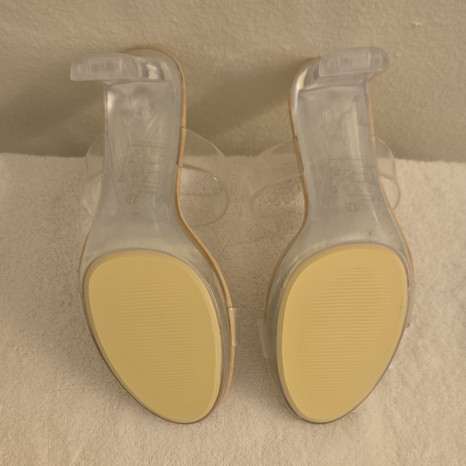 Dream Pairs Women’s Nude/Clear Slide Platform Sandals Slip-On Open Toe Size 8.5