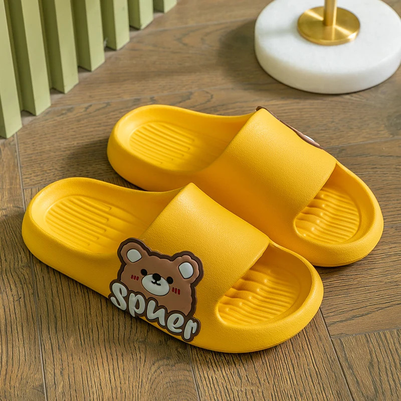 Women wearing slippers for summer outings, new indoor home, bathroom, anti slip