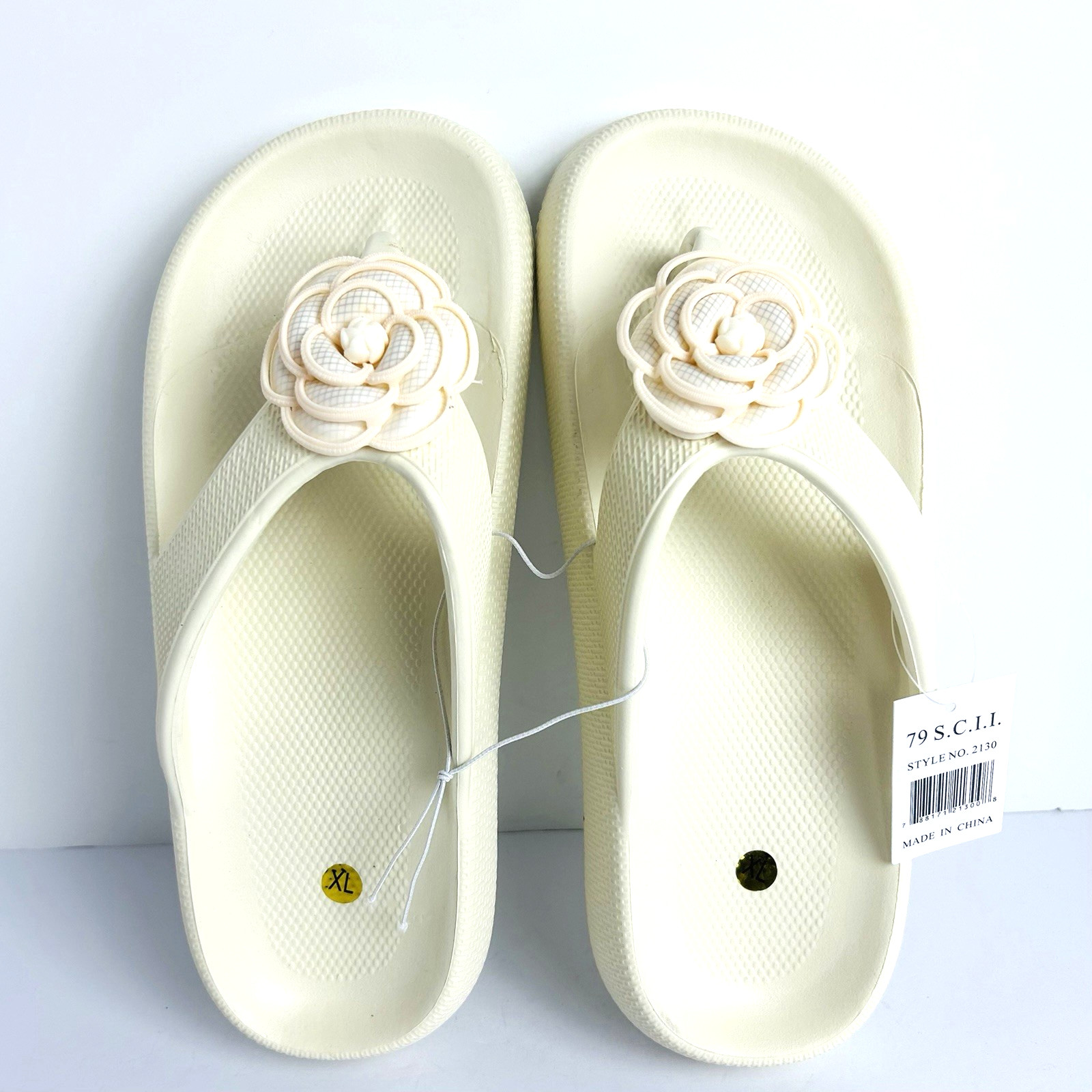NWT Flip Flop Camellia Flower Jelly Sandals Womens XL Ivory Cushioned Waterproof