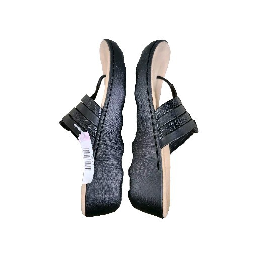 Clarks Womens Phebe Carman Sandal, Black Leather/Synthetic Combi, Size 11
