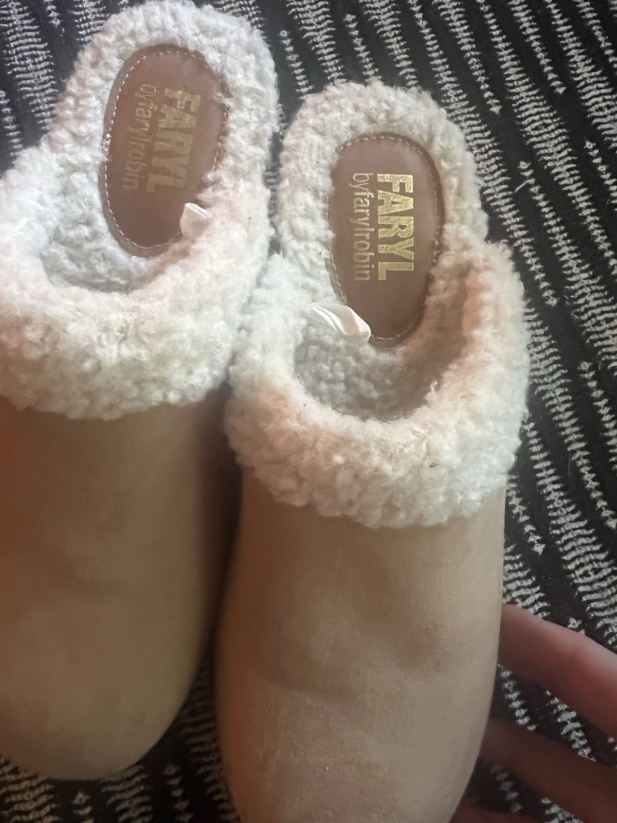 Faryl Robbin Faux Suede Sherpa Lined Clogs Size 7 Tan Vegan Slip On Studded Shoe