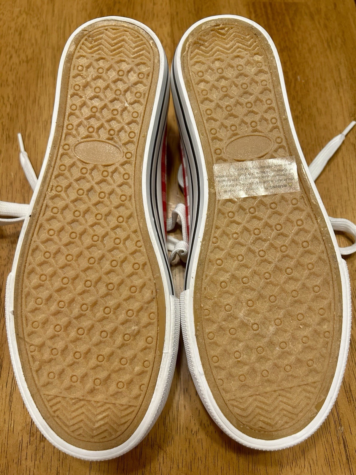 Red/White Gingham Lace-Up Low Top Sneakers Textile Upper Rubber Sole New Def