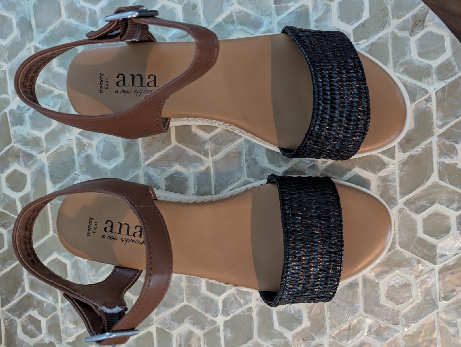 a.n.a Women’s 6.5 Liah Espadrille Platform Sandals Black Brown Woven Memory Foam