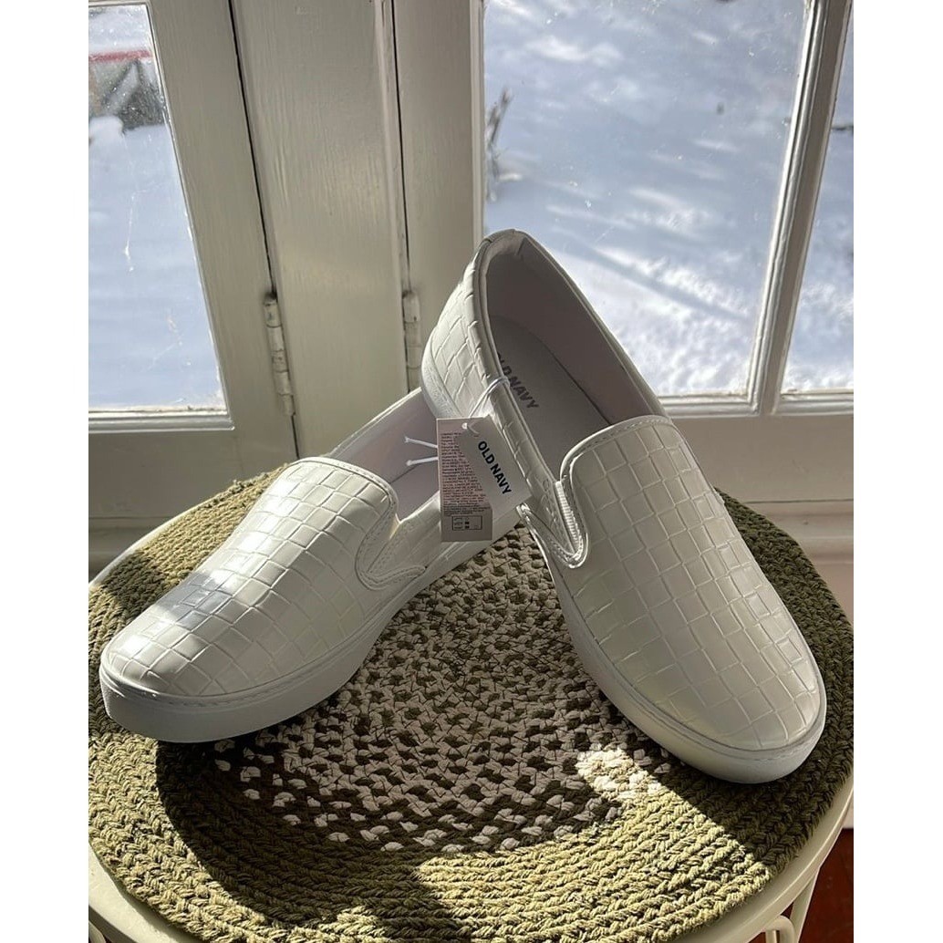 Old Navy Womens Basketweave Slip On Sneakers Off White Grid Textured Shoes