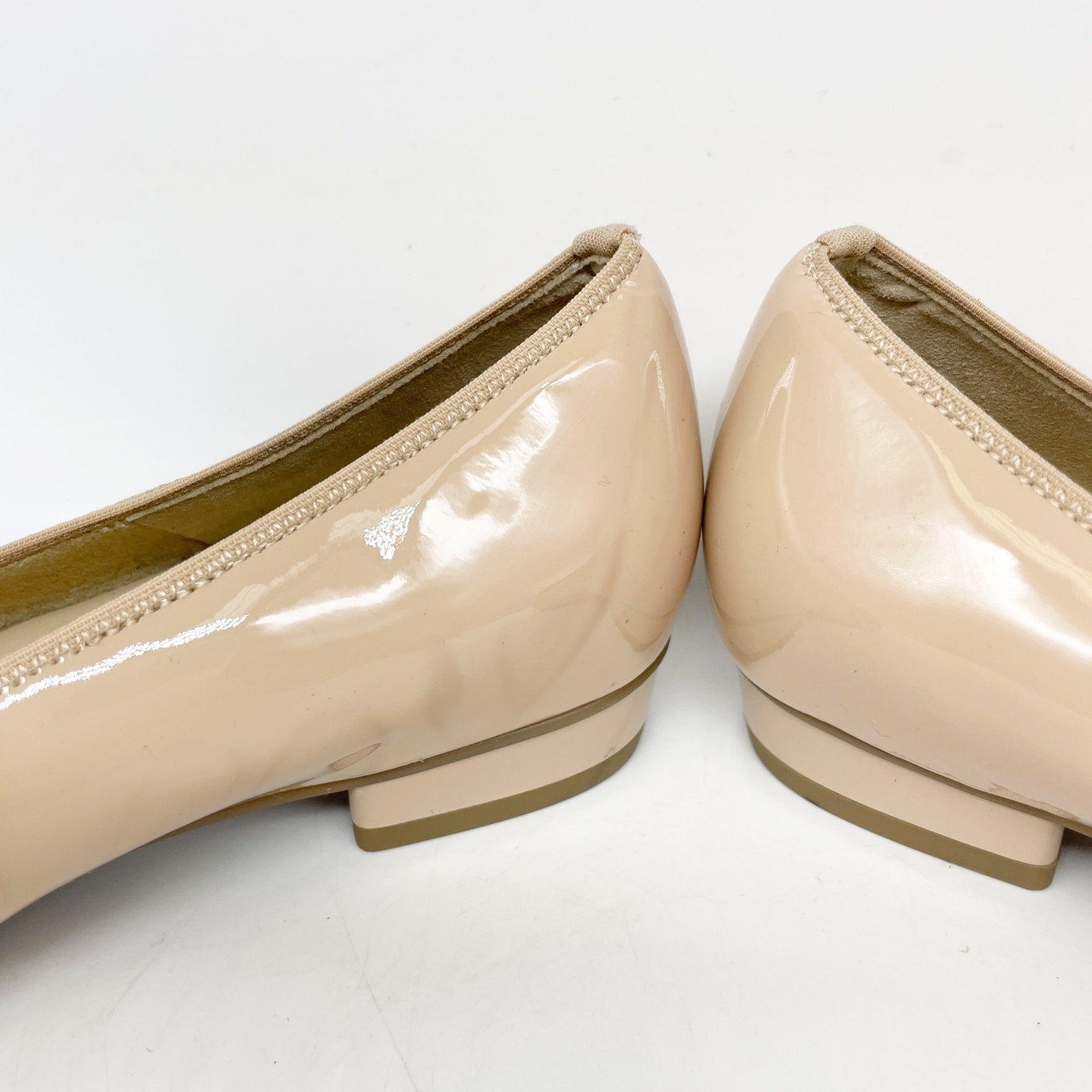 Ara Women’s Nude Black Cap Toe Ballet Flat Patent Leather Size 4.5