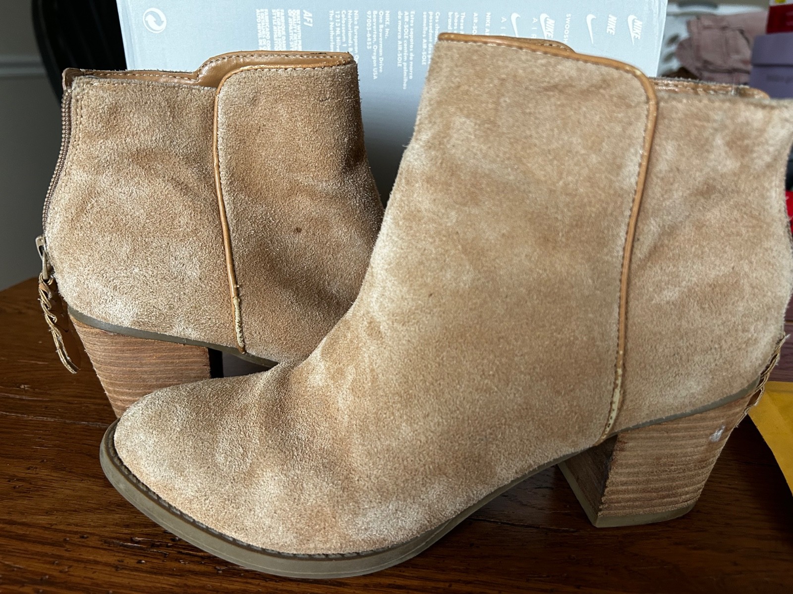 American Eagle Tan Suede Ankle Boots Size 7.5