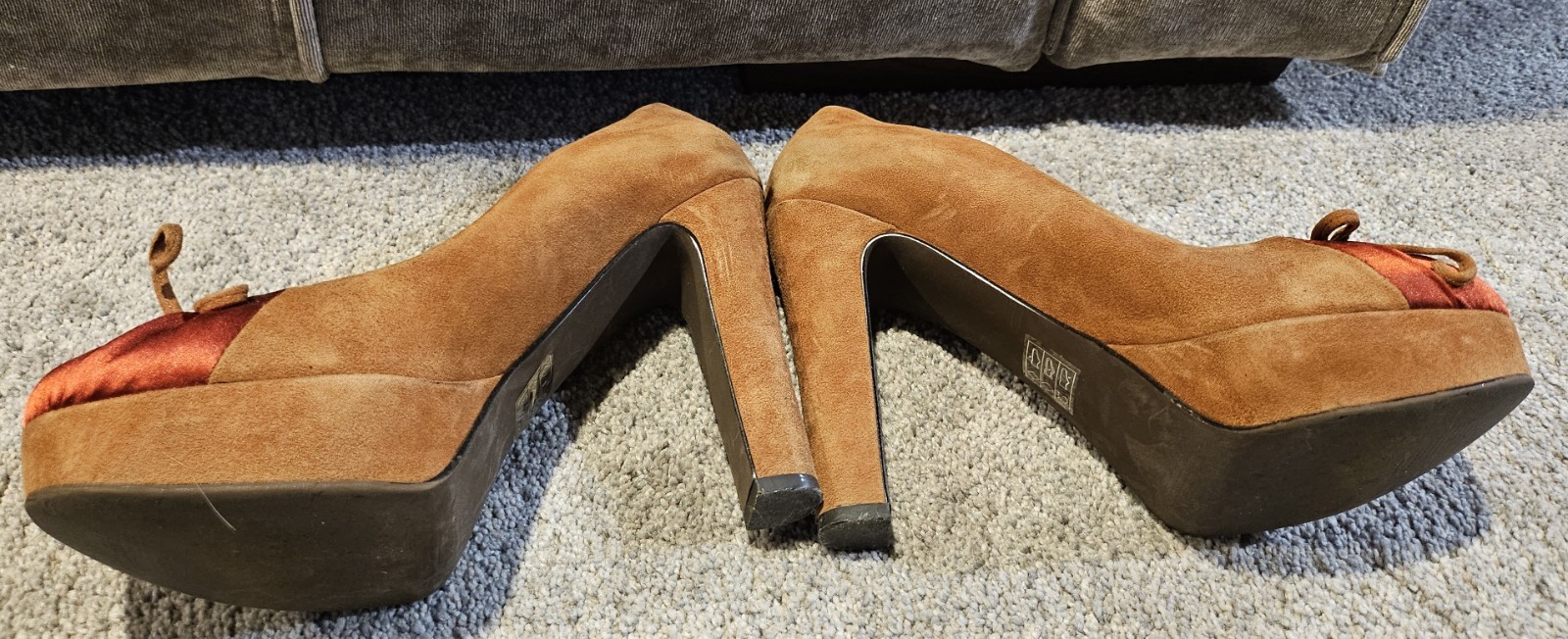 Levity Burnt Orange Heels Size 7M – Used