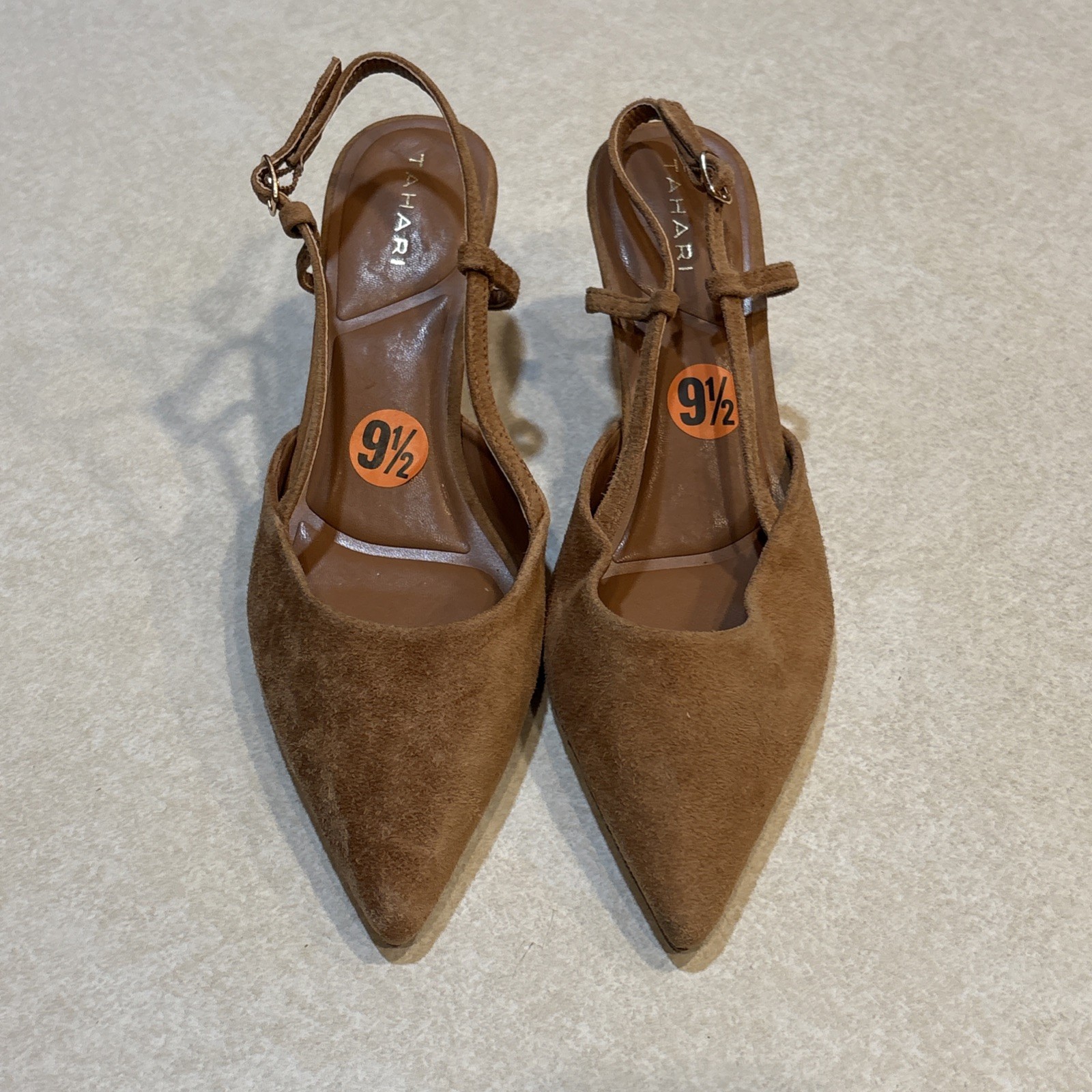TAHARI Taron Women Tan Cognac Suede Leather Pointed Slingback Shoes Size 9.5 New