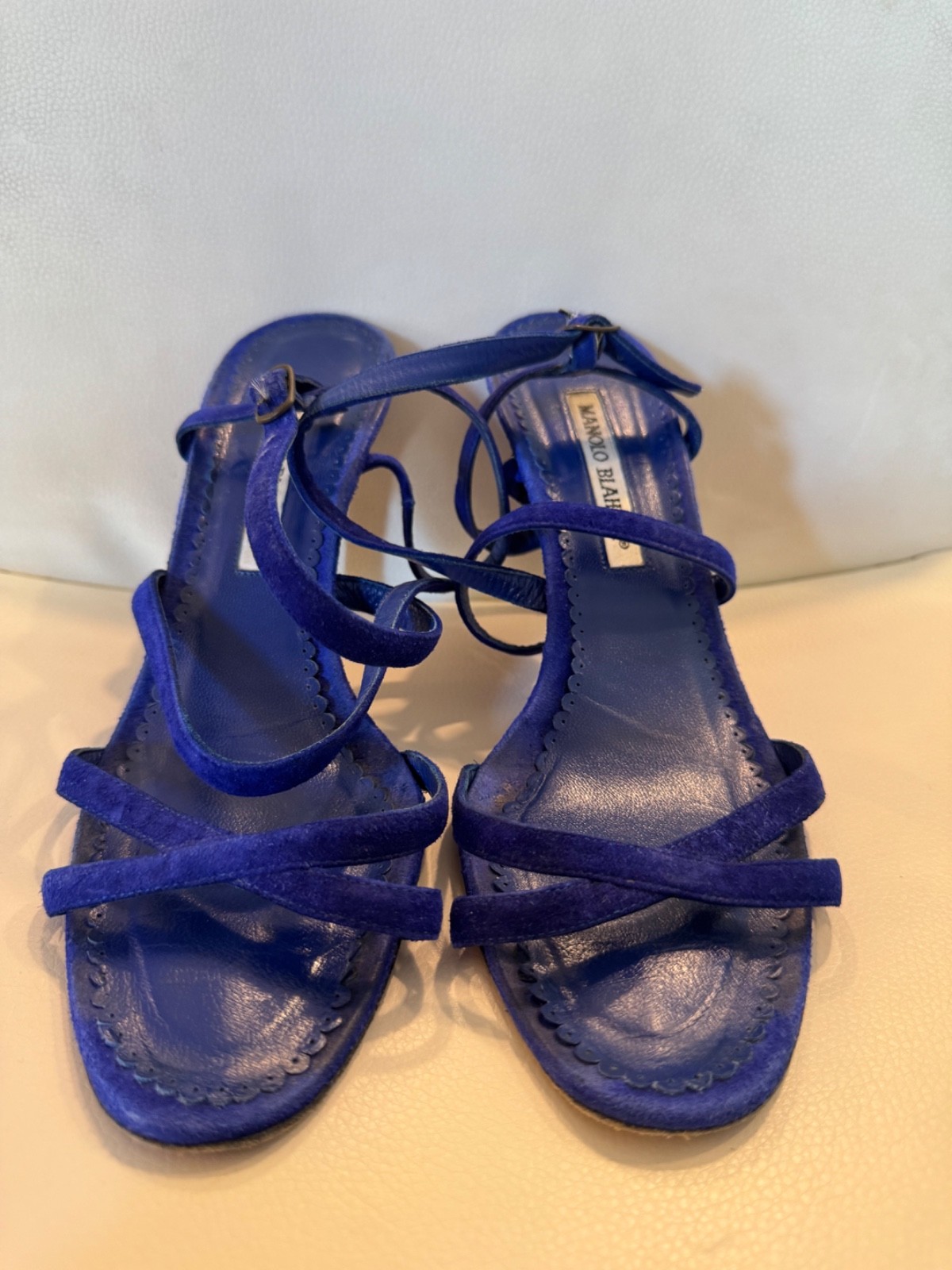 Manolo Blahnik Royal Blue Suede Strappy Sandals EU 39 US 8.5–9 Italy