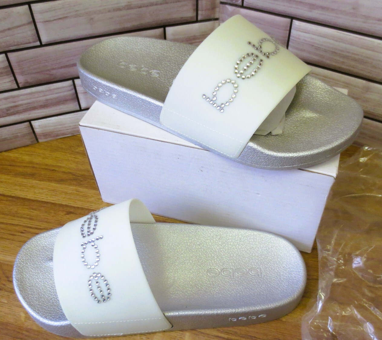 Bebe Sandal Women’s Dahlia Size 8 Silver Frost Slides Rhinestones NEW NWT