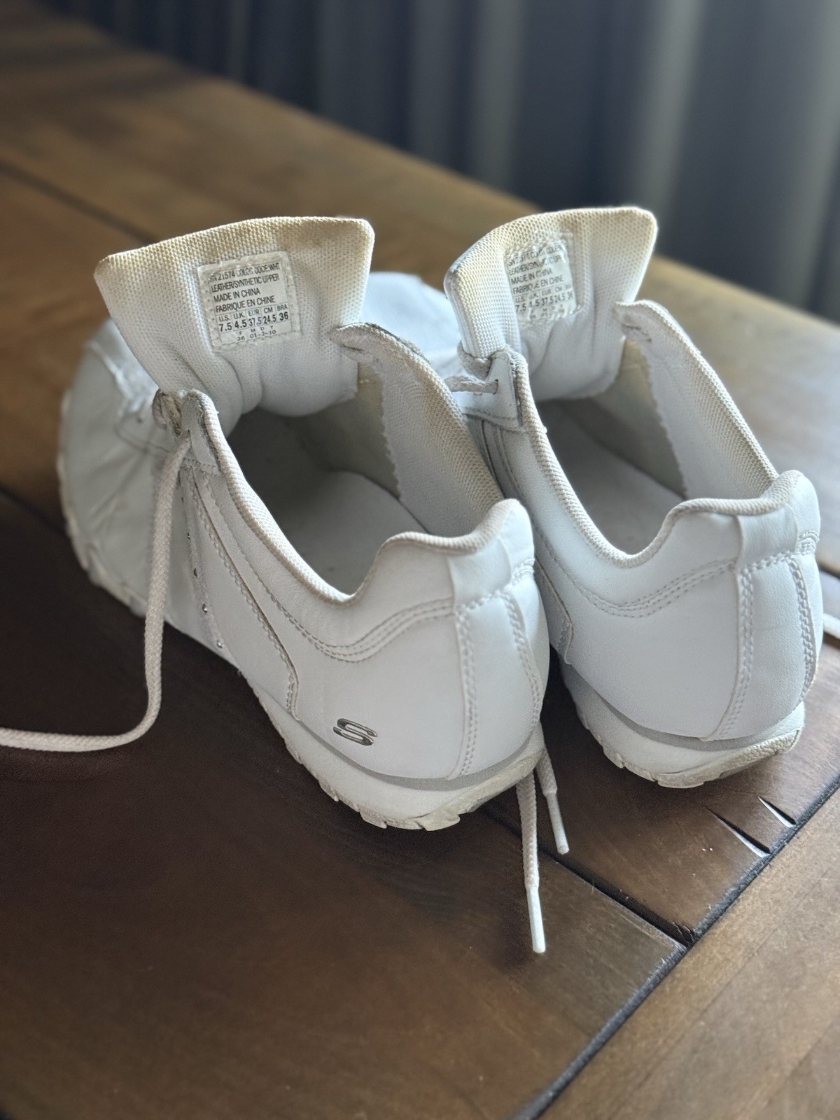 Vintage Skechers White & Silver Bling Dance Cheerleading Gymnastics Band – 7.5