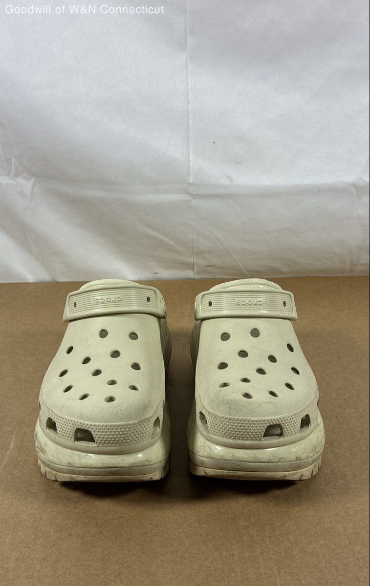 Crocs Classic Mega Crush Clog Bone Tan Platform Sandals Women’s 8 Men’s 6