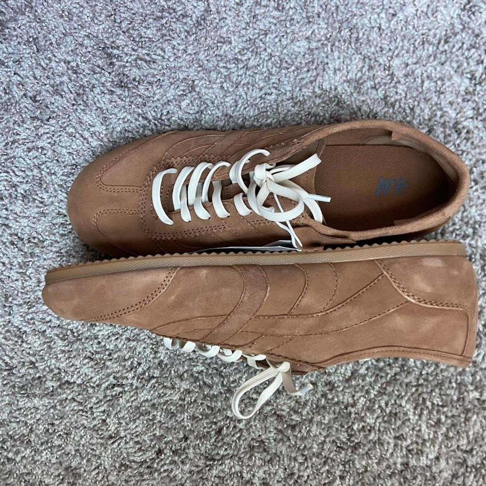 H&M Women’s Tan and Brown Suede Sneakers