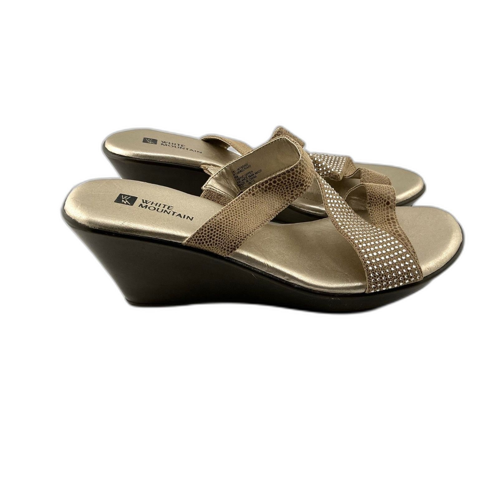 White Mountain Rhinestone Wedge Sandals Women’s Size 8 Beige Snakeskin Slides