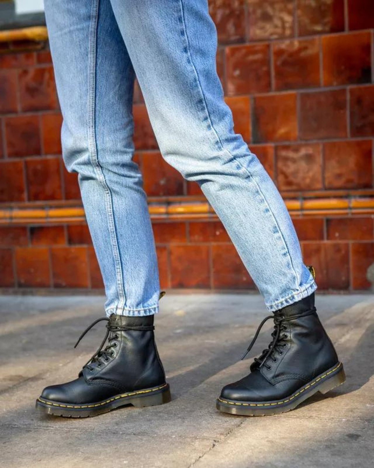 Dr. Martens 1460 Pascal Black Virginia Boots Women’s Black Leather Ankle Boots
