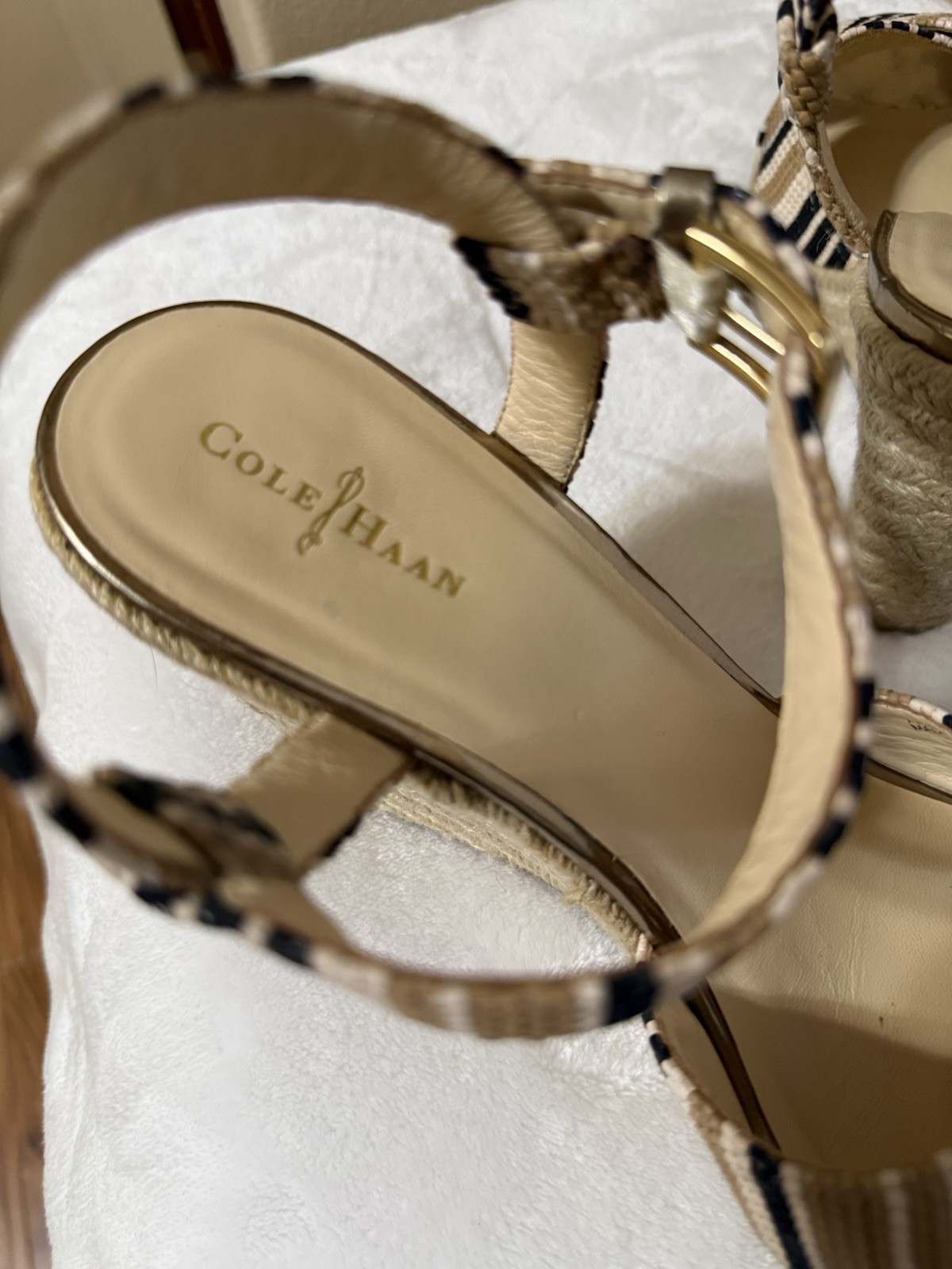 Cole Haan Striped Raffia Wedge Sandals Ankle Strap Buckle Beige Black White 9B