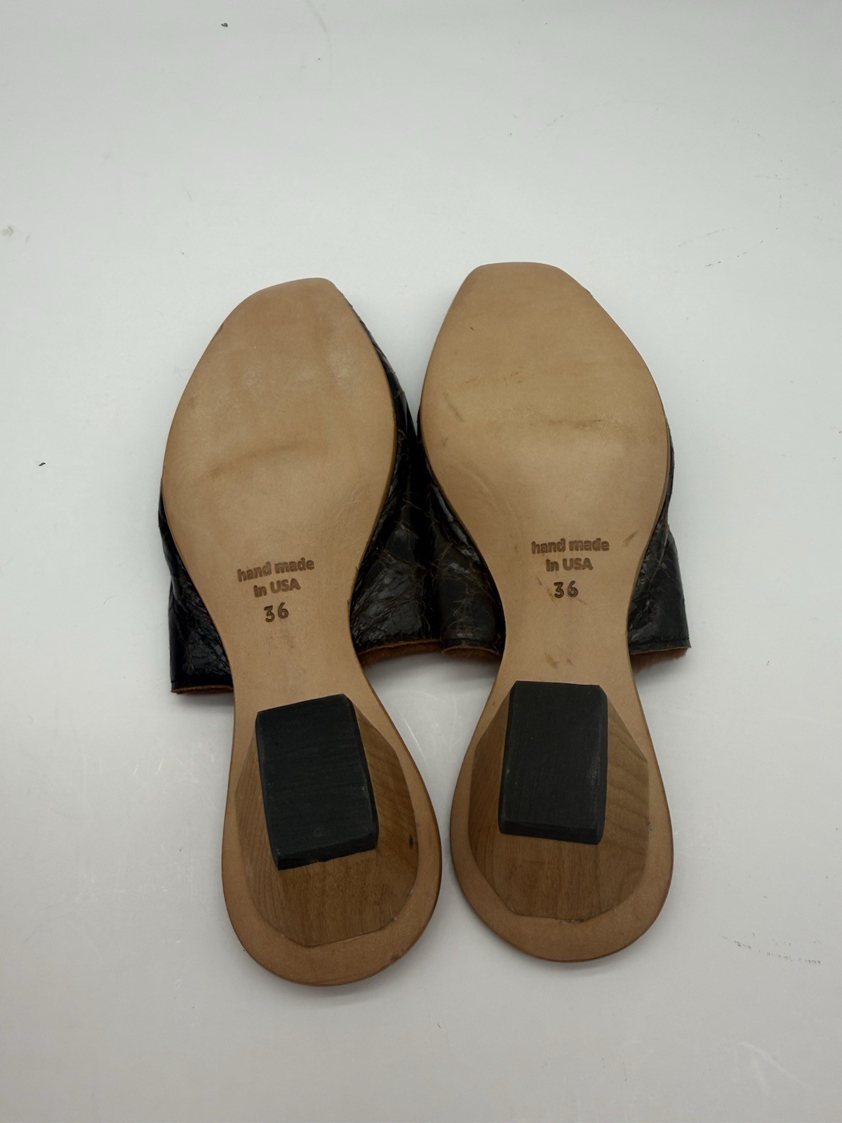 CYDWOQ Vintage Black Crackled Leather Mule Slides Heels EU 36 US 6 Handmade USA