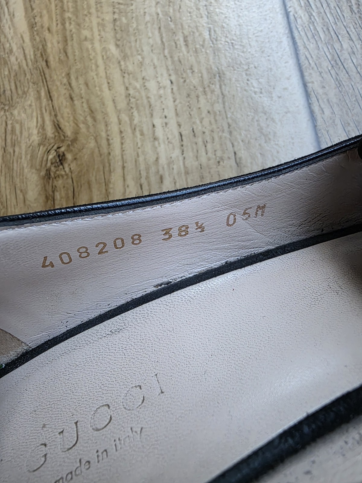 GUCCI MARMONT FRINGE PUMP SUEDE LOAFERS SIZE 38.5 EU, 8 US, 5.5 UK