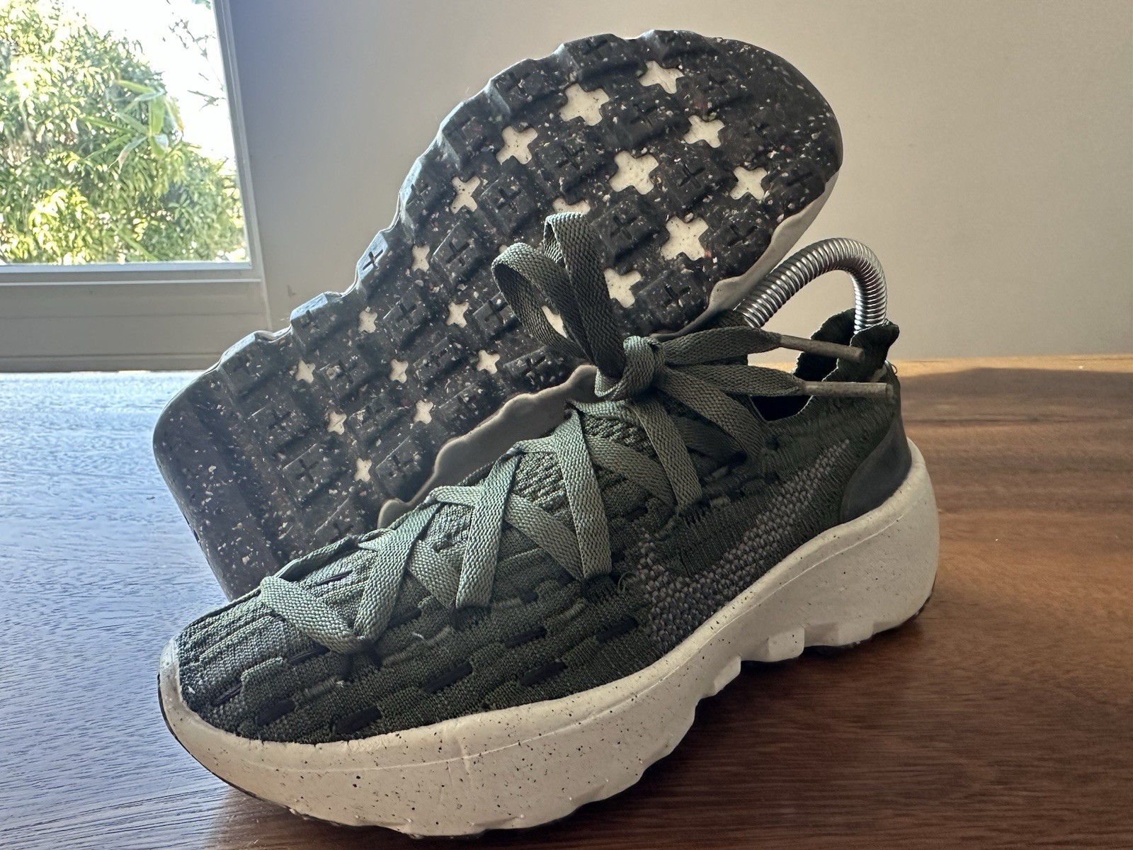 Nike Space Hippie 04 Rough Green Women’s Shoes Size 6 DA2725-301 Flyknit Recycle