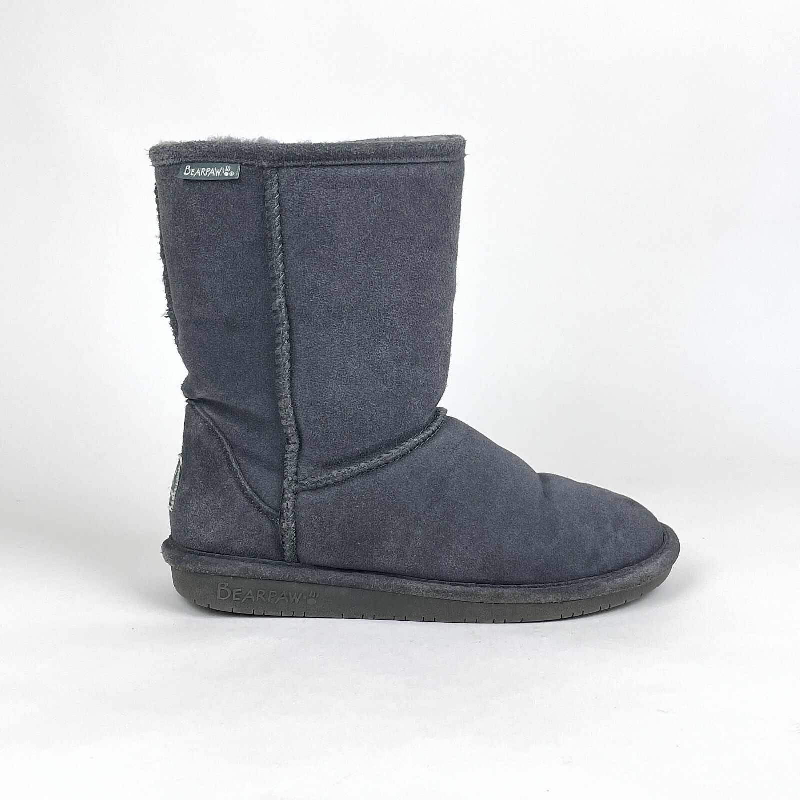 Bearpaw Women’s Sz 9 Emma Short Gray Grey Suede Sheepskin Winter Boots 608W EUC
