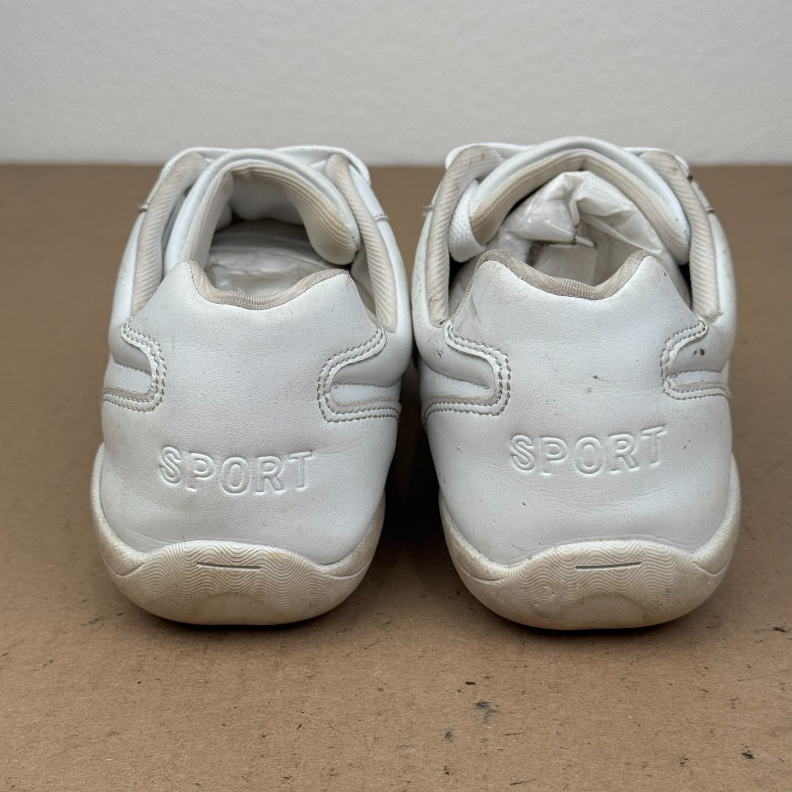 Capezio DS11 Fierce Dansneaker White No Tag See Management Women US 6.5 Damaged