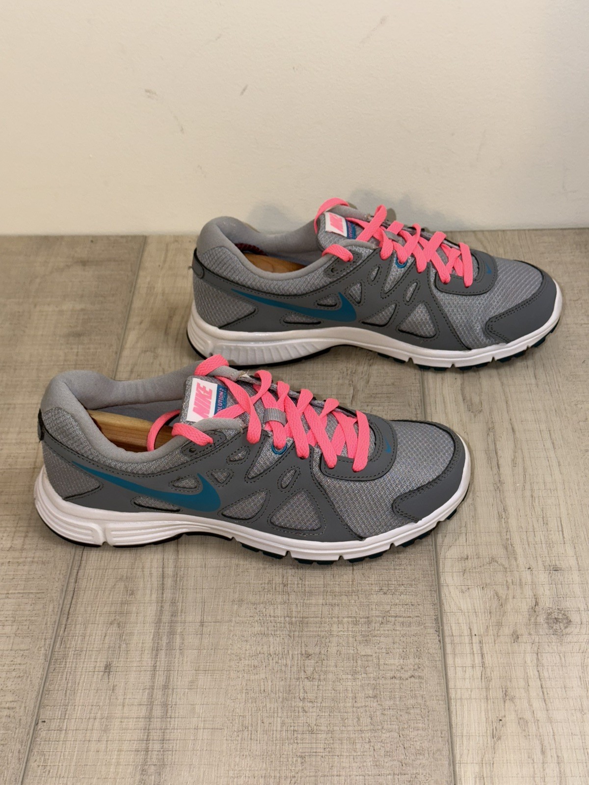 Nike Shoes Womens Revolution 2 Running Sneakers Gray 554900-006 Size 8.5 #245