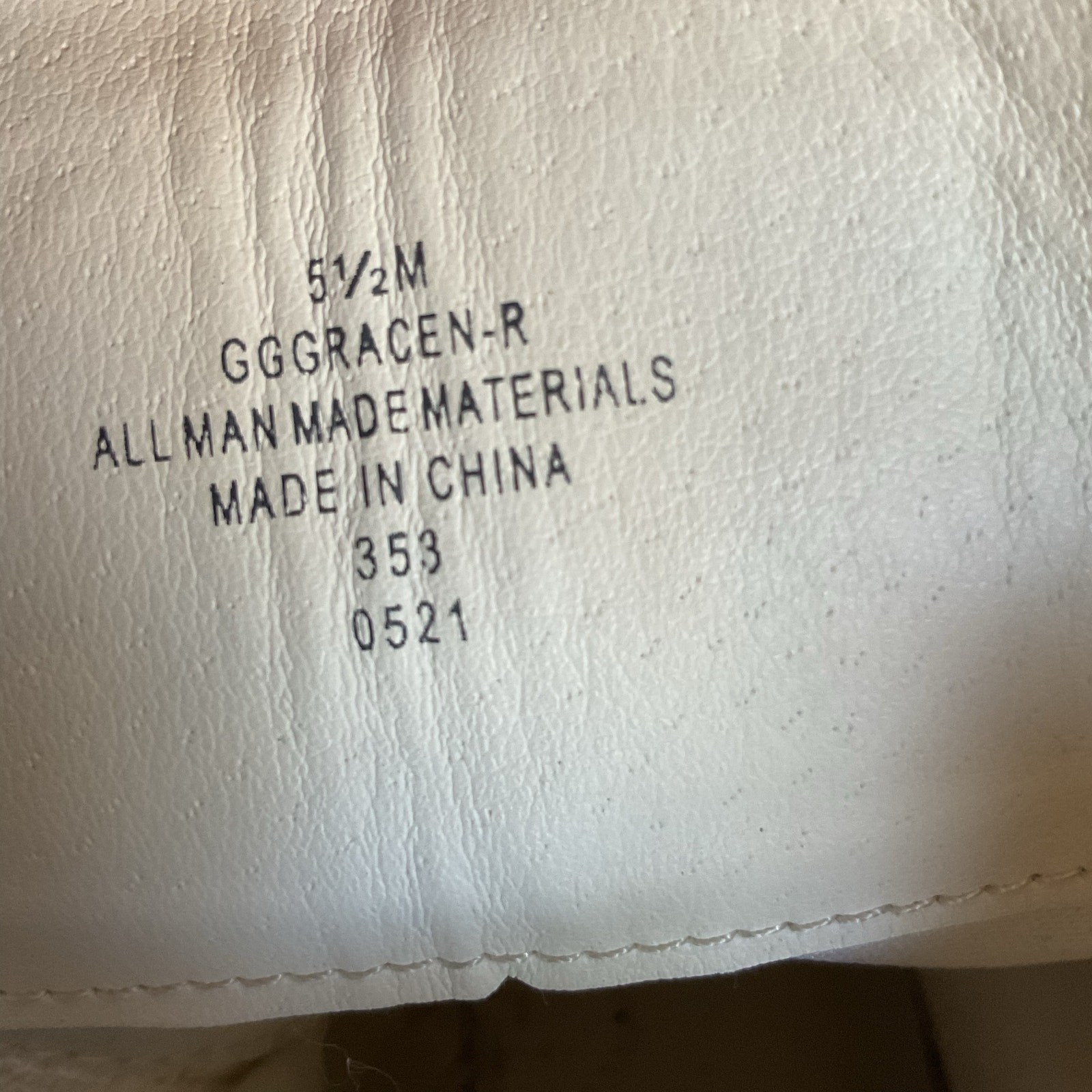 GBG Los Angeles White Boots 5.5M Combat Lace-Up Zip Y2K Style