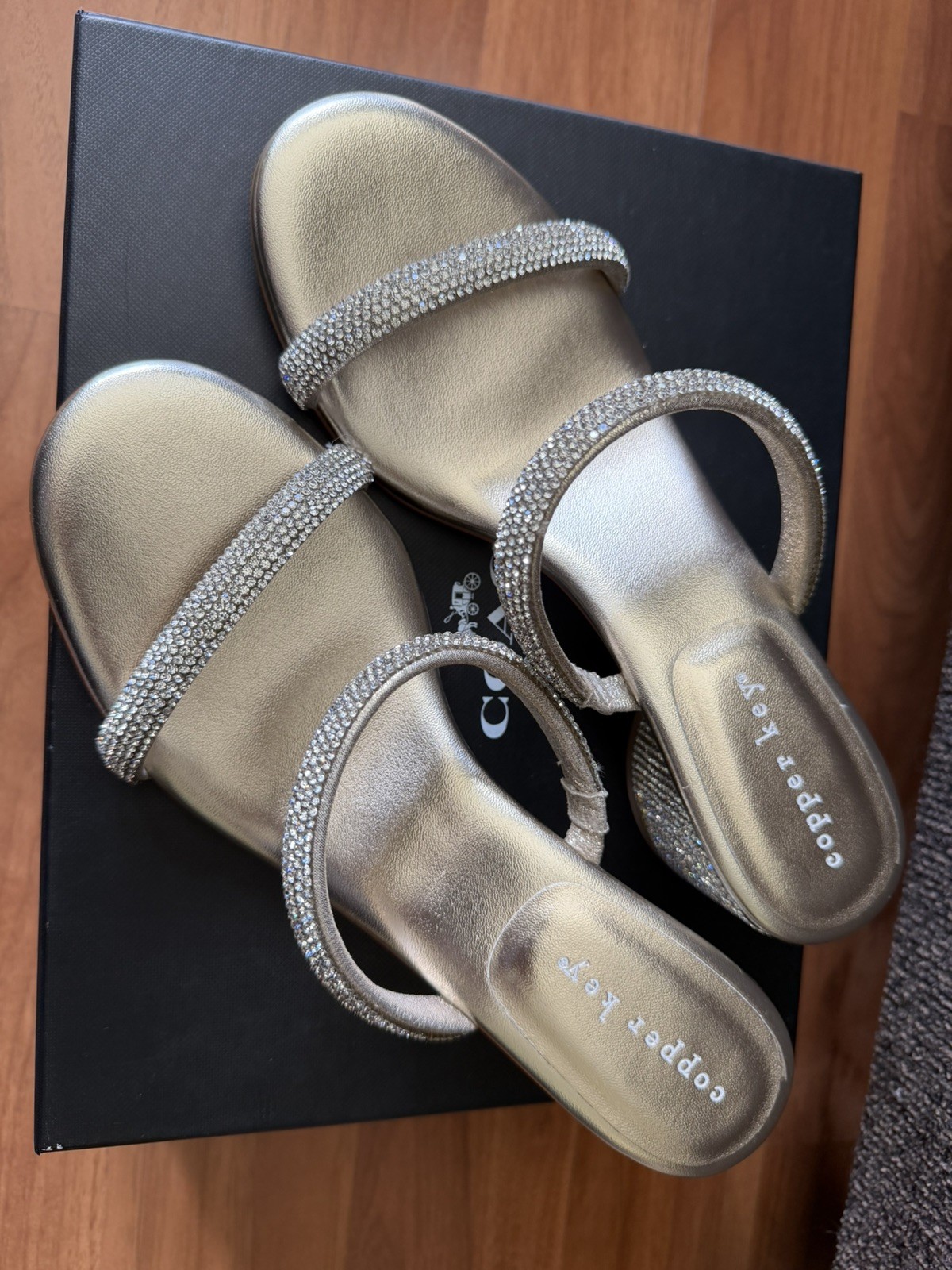 Copper Key Women’s Fairytale Rhinestone Sandals Ballet Gold $99 size 7.5