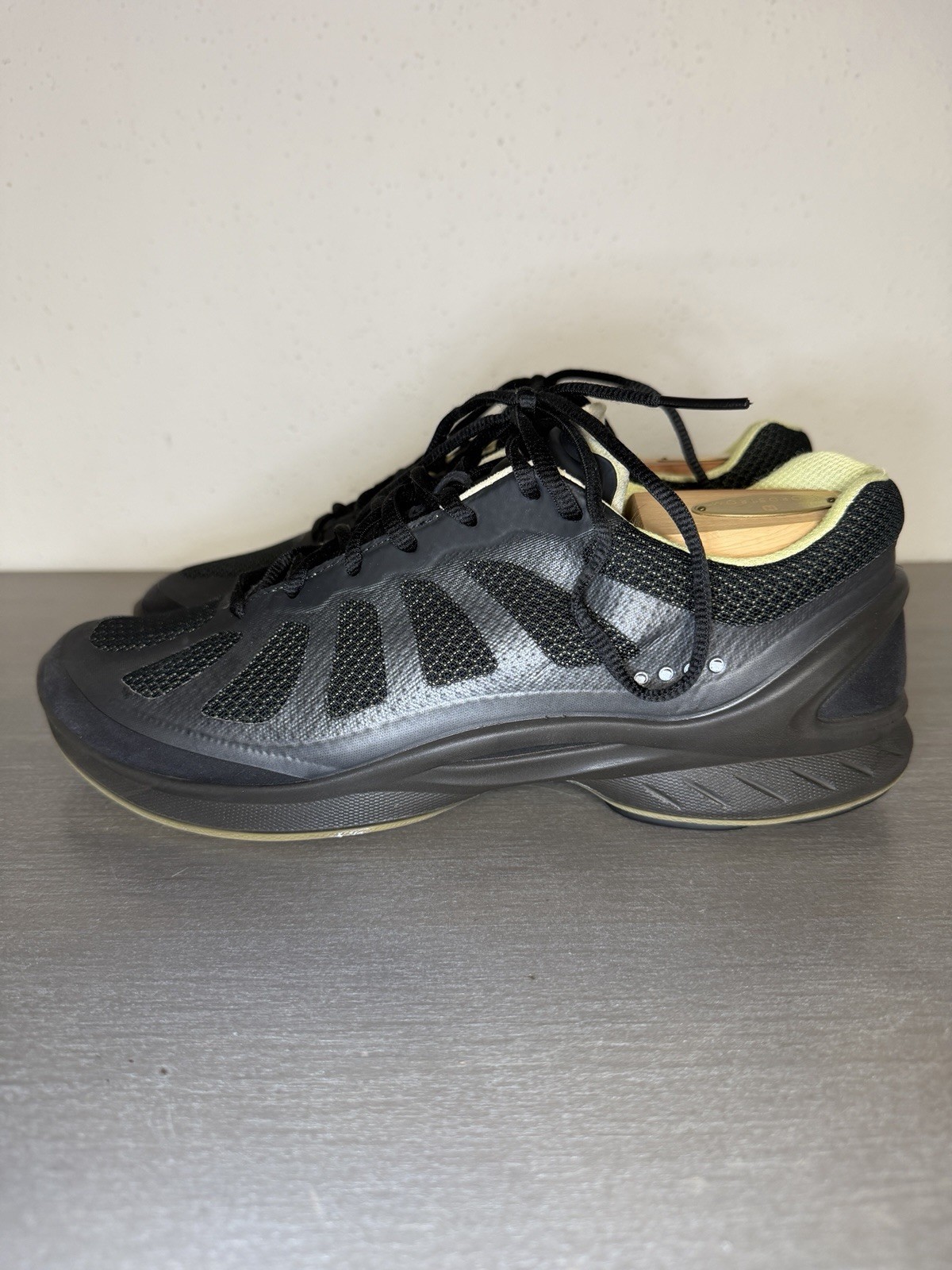 ECCO Biom Women’s Trainers Shoes Size EU 41 US 10 – 10.5 Black Gray Pre-owned