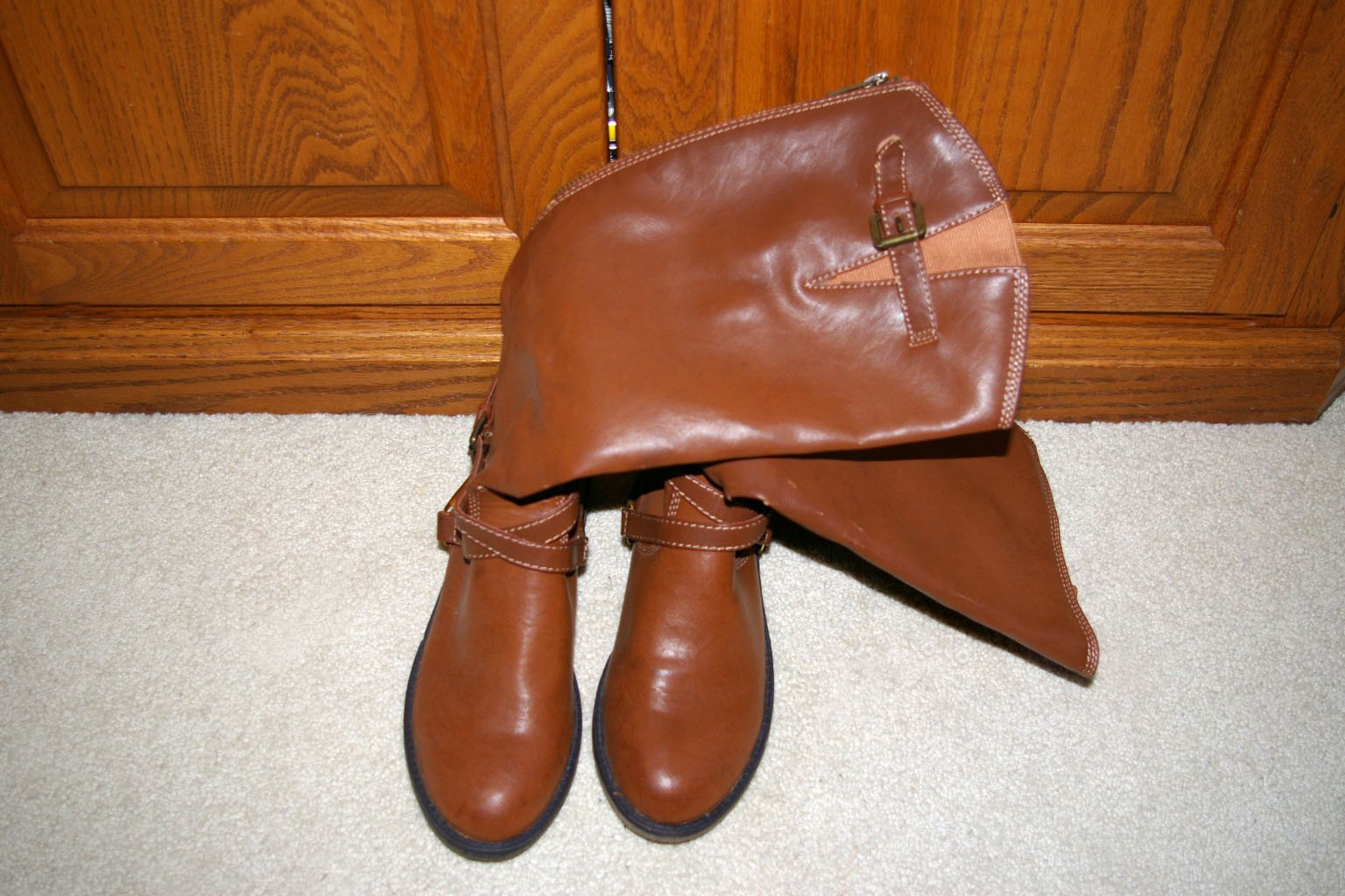 SM New York Dixie Tall Riding Boots Brown Zipper Strap Buckle Women 8 NWOB FLAWS