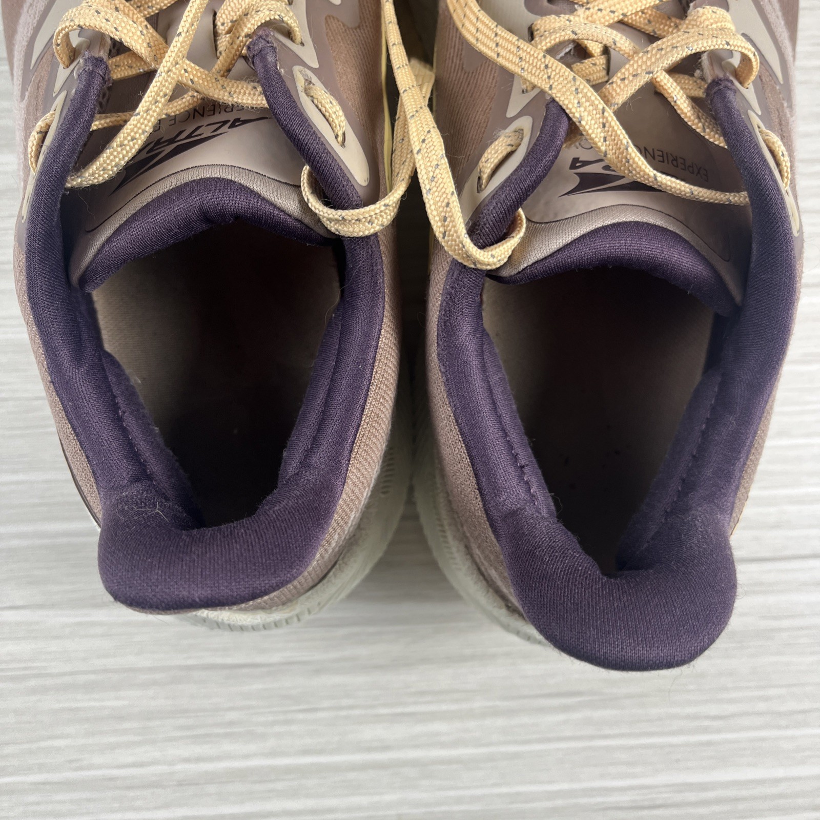 Altra Experience Flow Running Shoes Womens Size 9 Taupe Brown Hiking ALOA85NW923