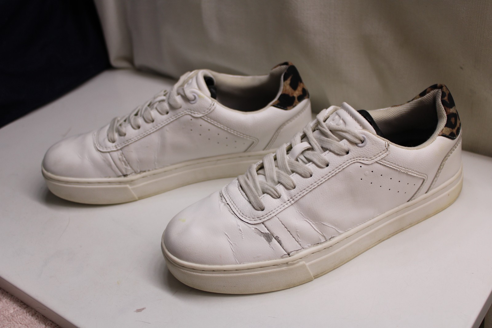 PULL&BEAR white fashion low-top casual trainer sneakers leopard heel tab 7.5