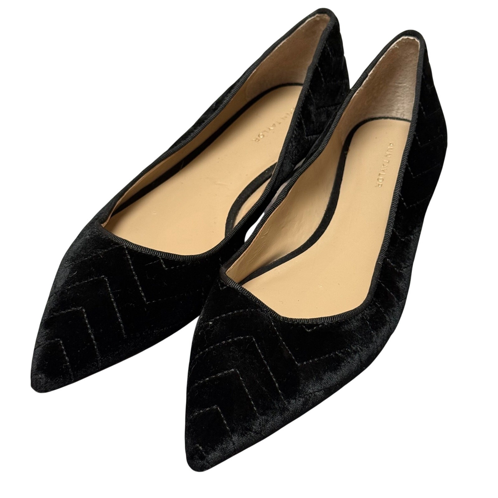 Ann Taylor Black Velvet Chevron Pointed Toe Flats Work Formal Business – 7.5