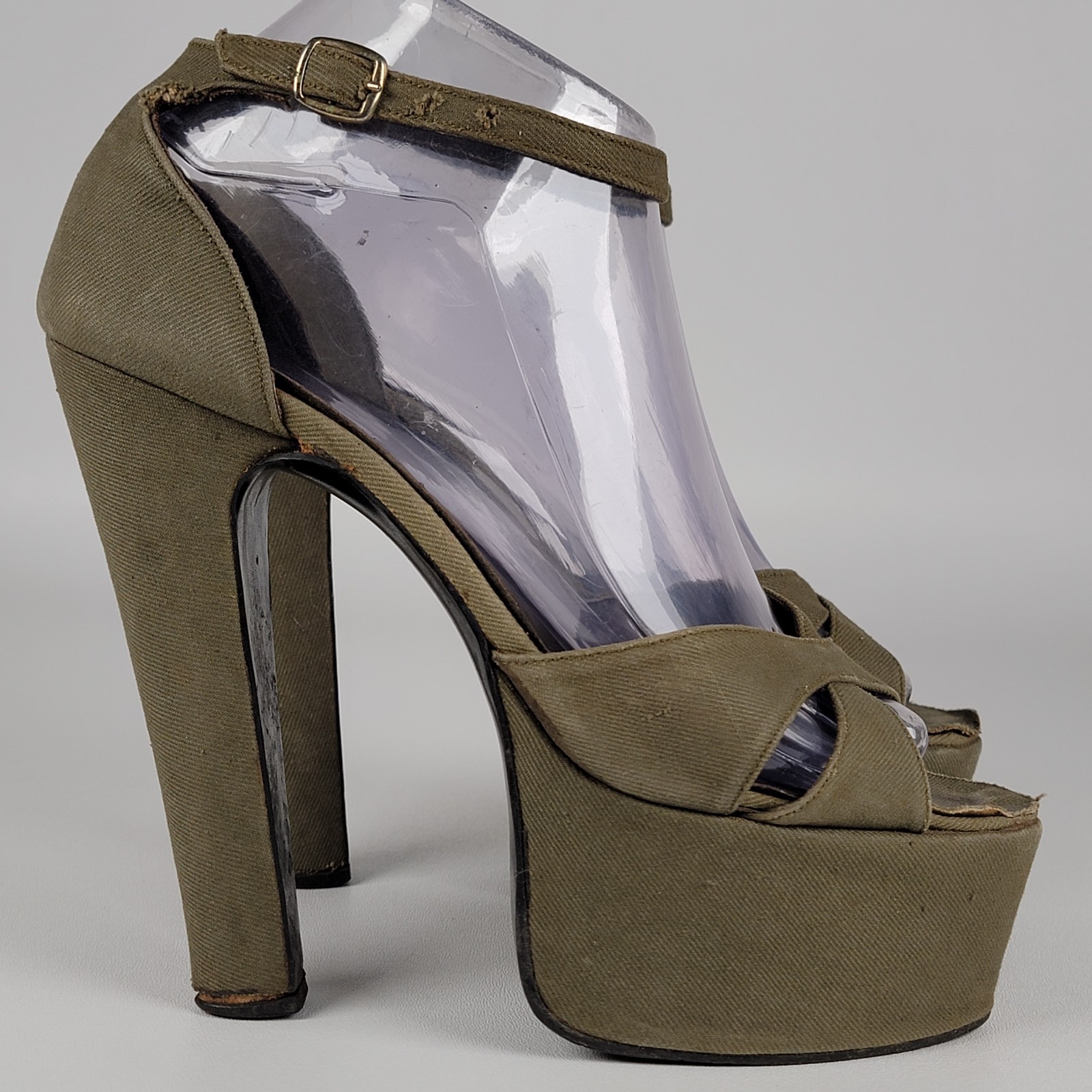 Vintage chunky block heel and towering platform women’s 7.5-8 see photos
