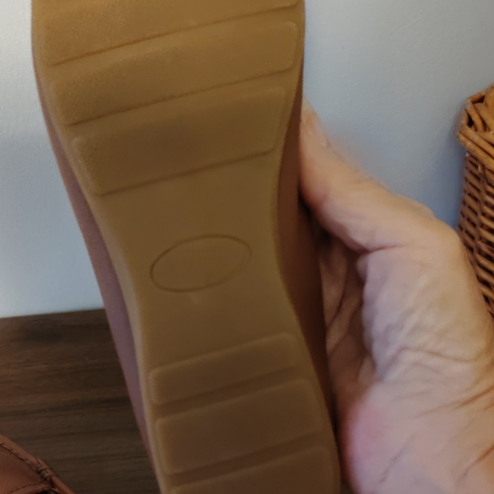 Coach Women’s Brown «Opal Driver» Leather Slip-On Loafer Flats Logo Accent 6 M