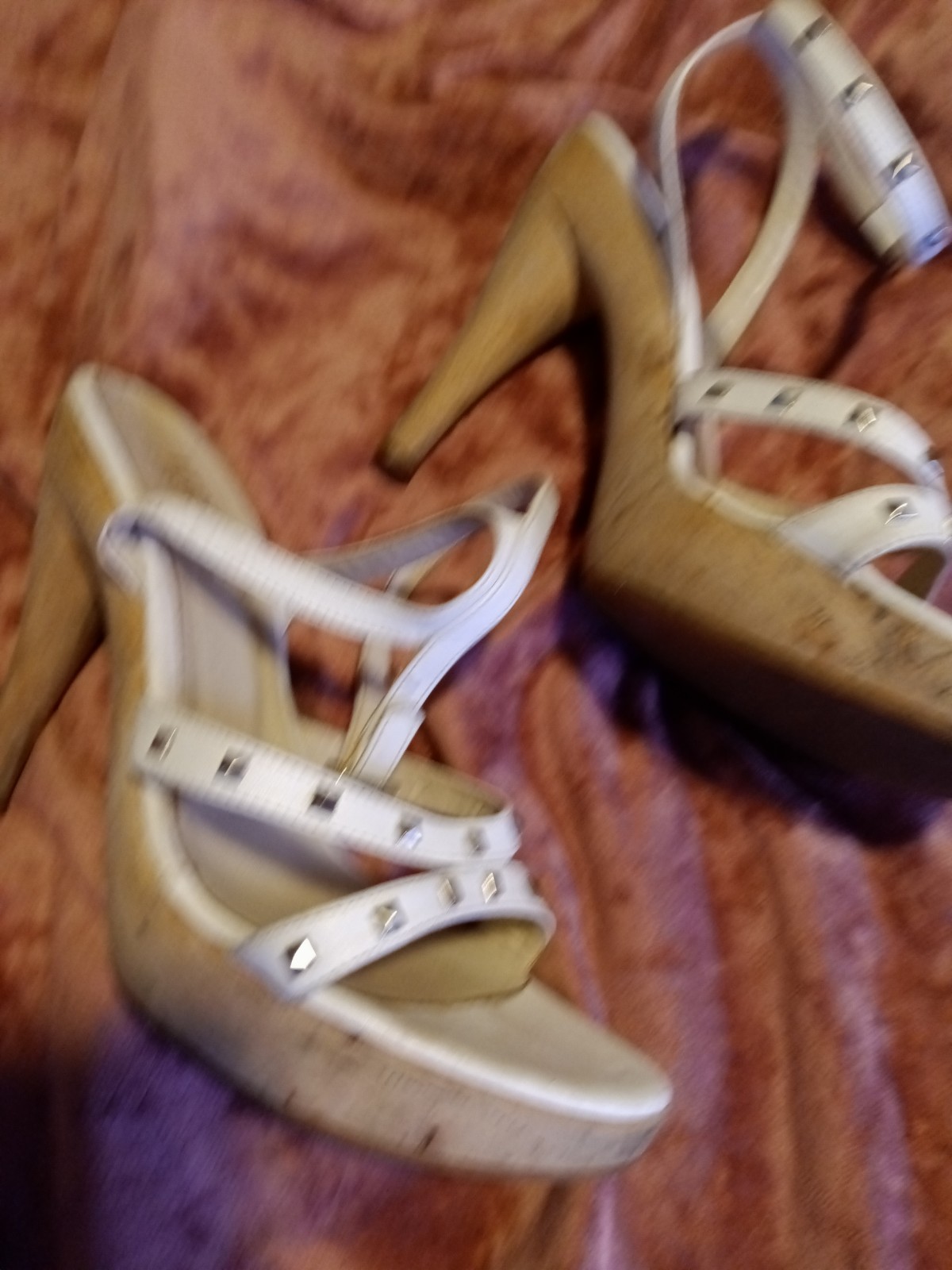 Versace Jeans Couture White Platform Sandals Women’s Size 38 US 8