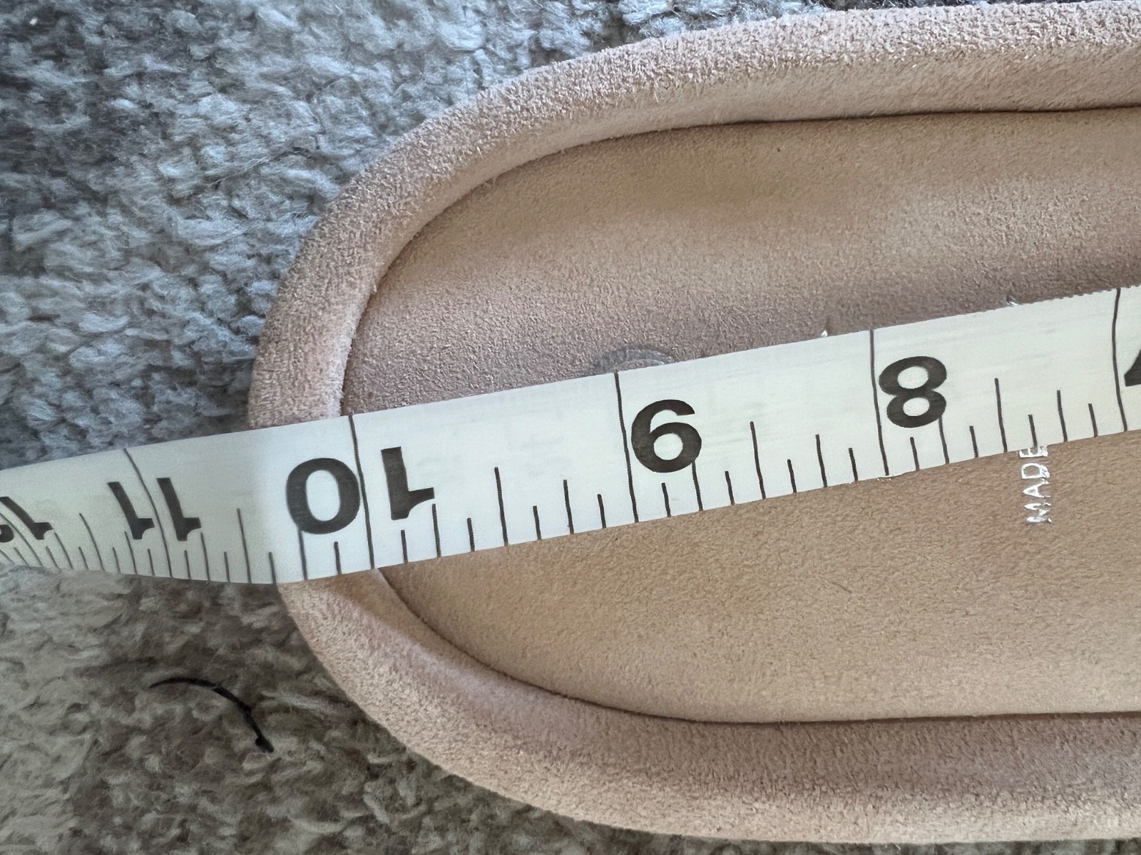 US 8,5 Made in Italy Suede Golo Trieste Slide Sandals Beige Gold Chain